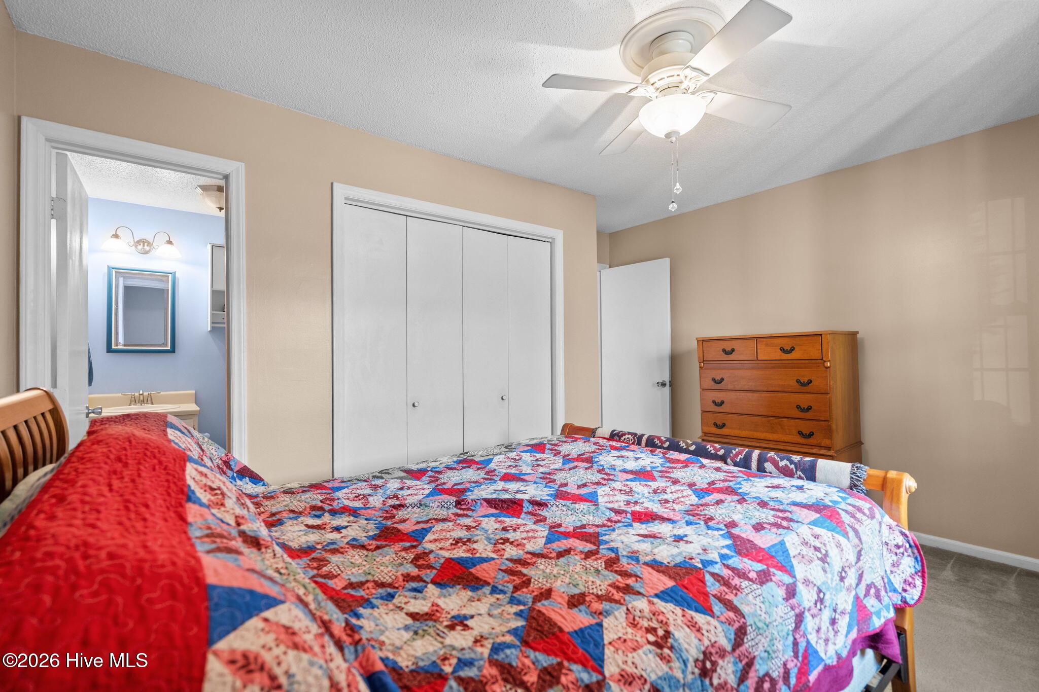 100566557 | Photo 18