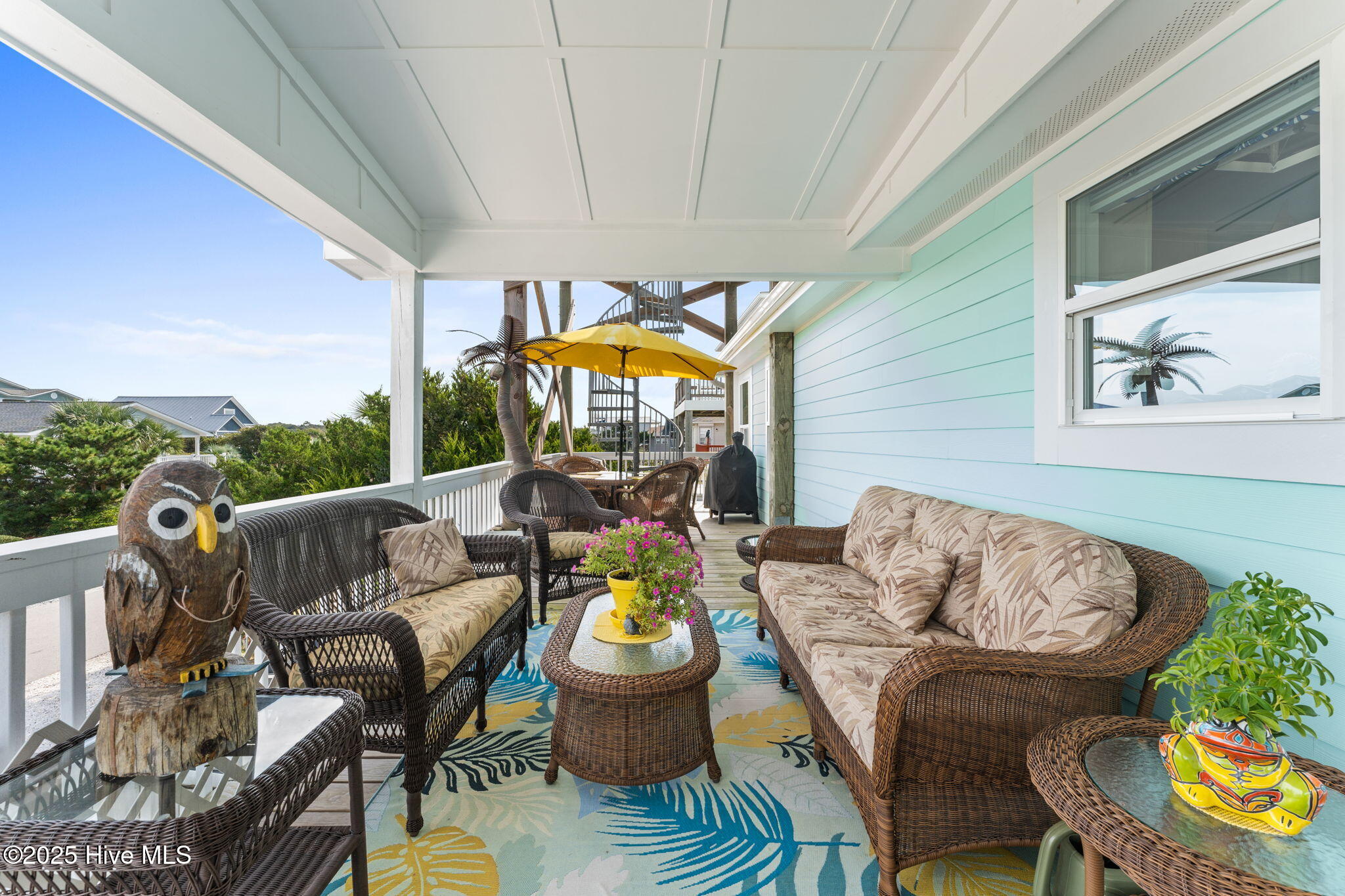 100527553 | Photo 16