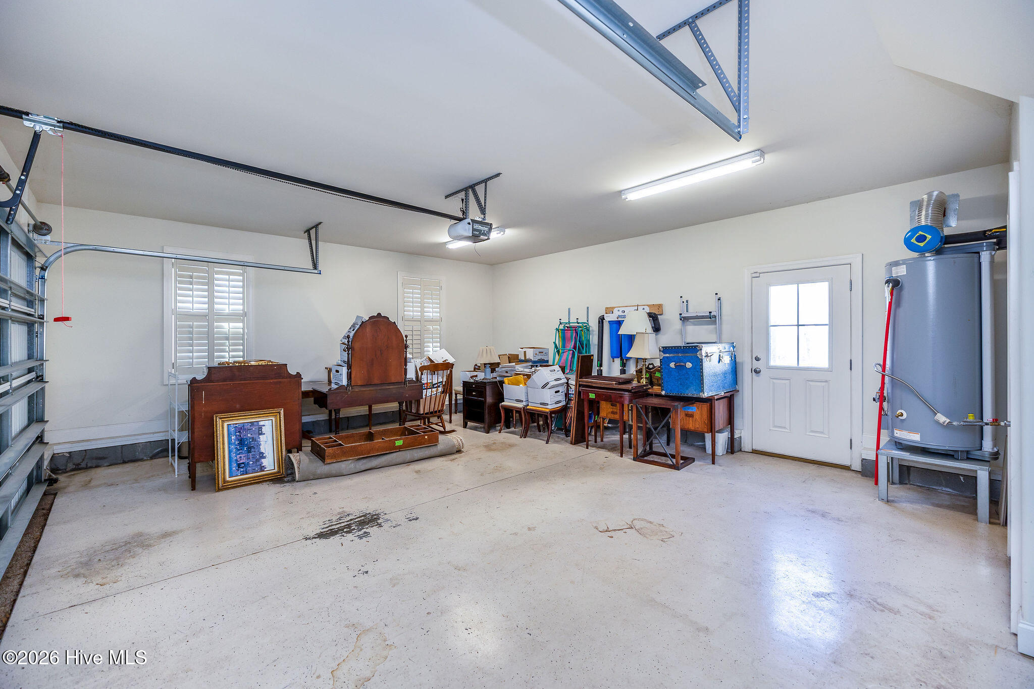 100553978 | Photo 35