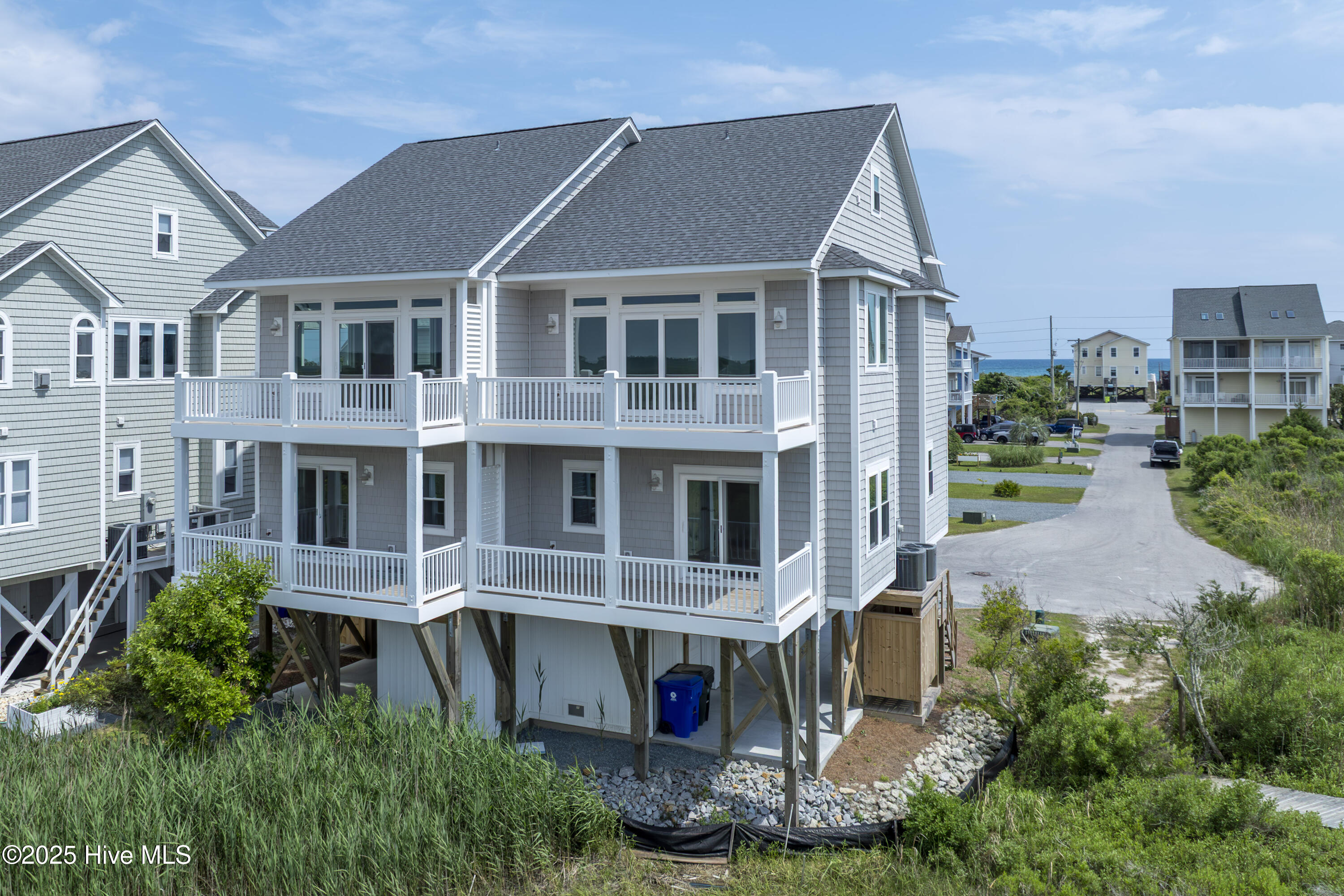 Homes for sale in North Topsail Beach, NC | 130 Sea Oaks Ct, North Topsail Beach, NC 28460 | MLS# 100506439