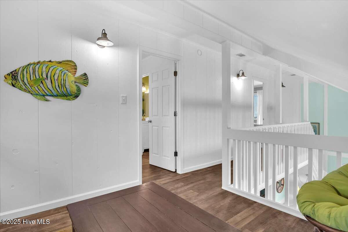 100546724 | Photo 38