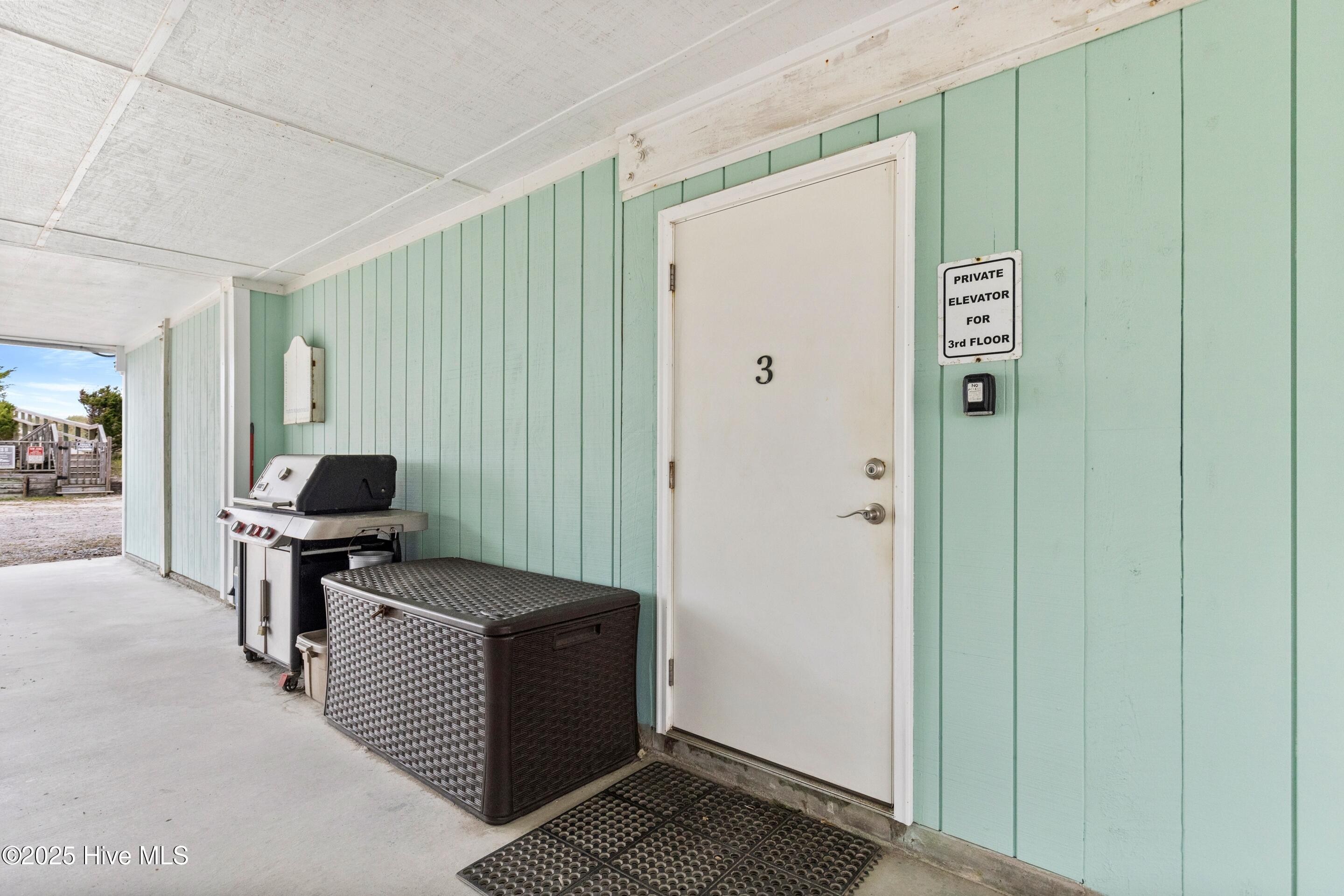 100539934 | Photo 42