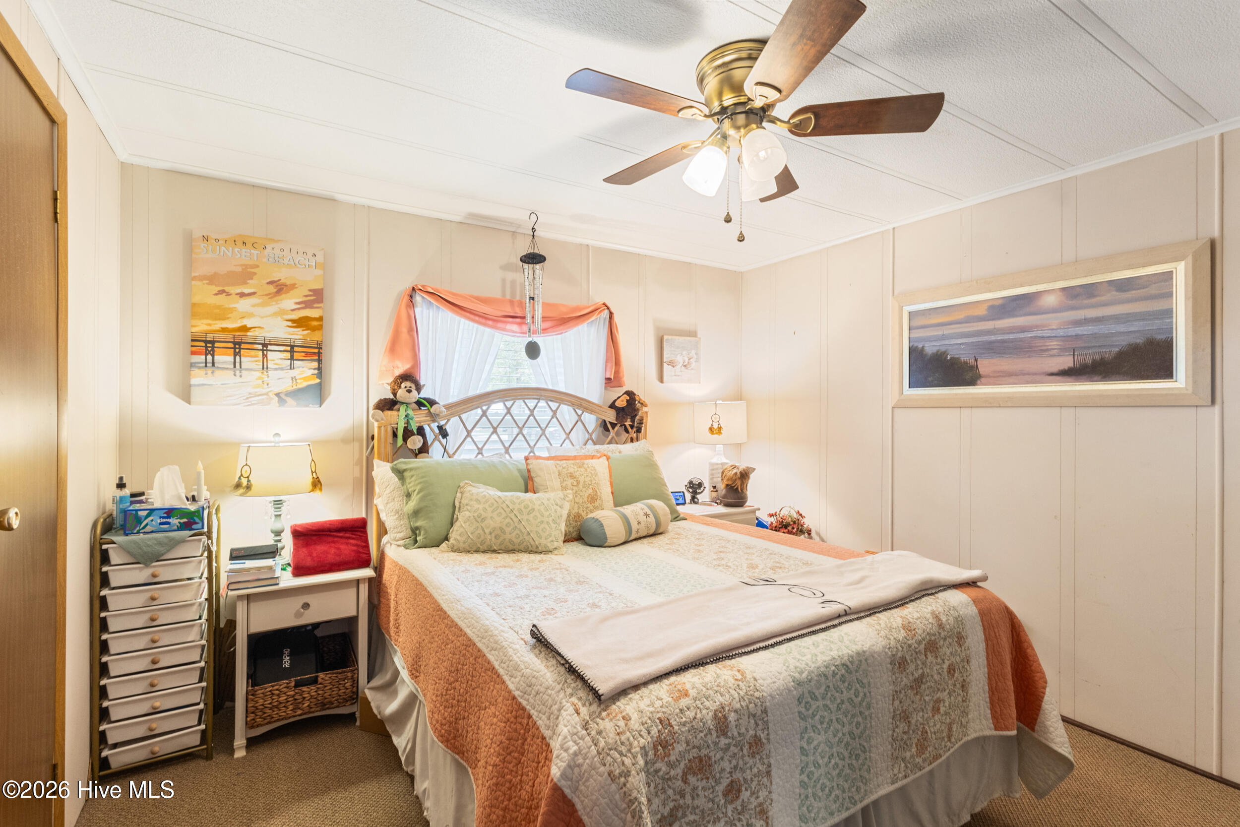 100557090 | Photo 20