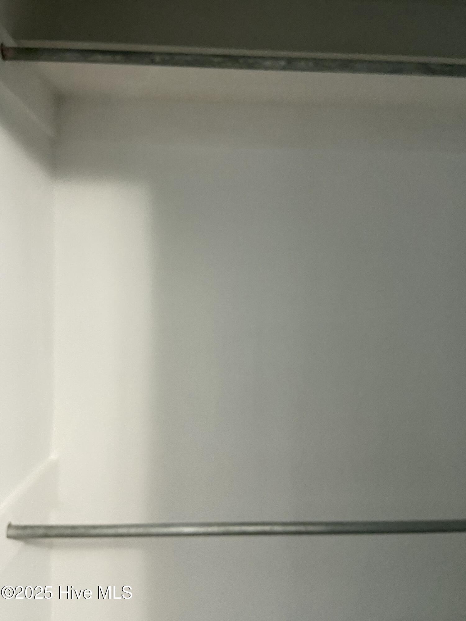 100552919 | Photo 15