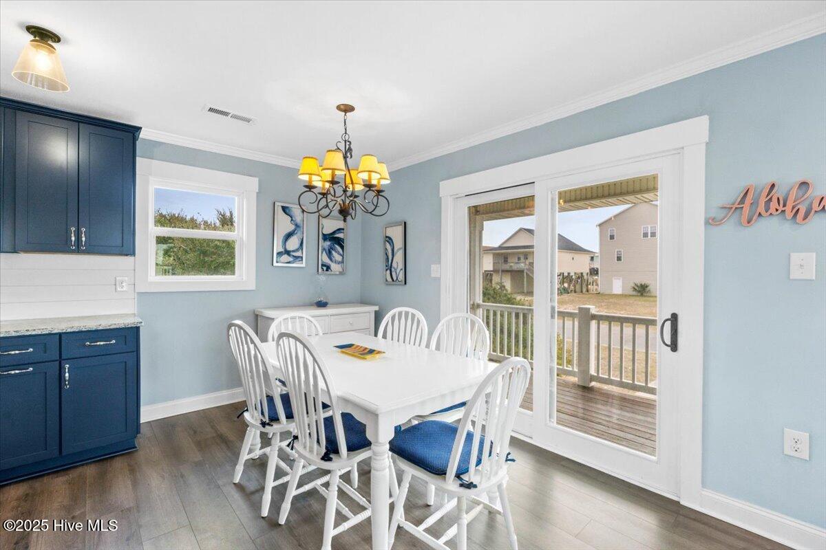 100493245 | Photo 16