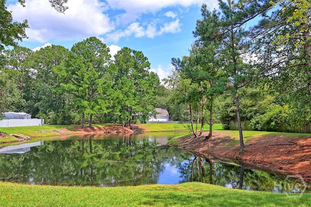 10 W Sagebrush Lane