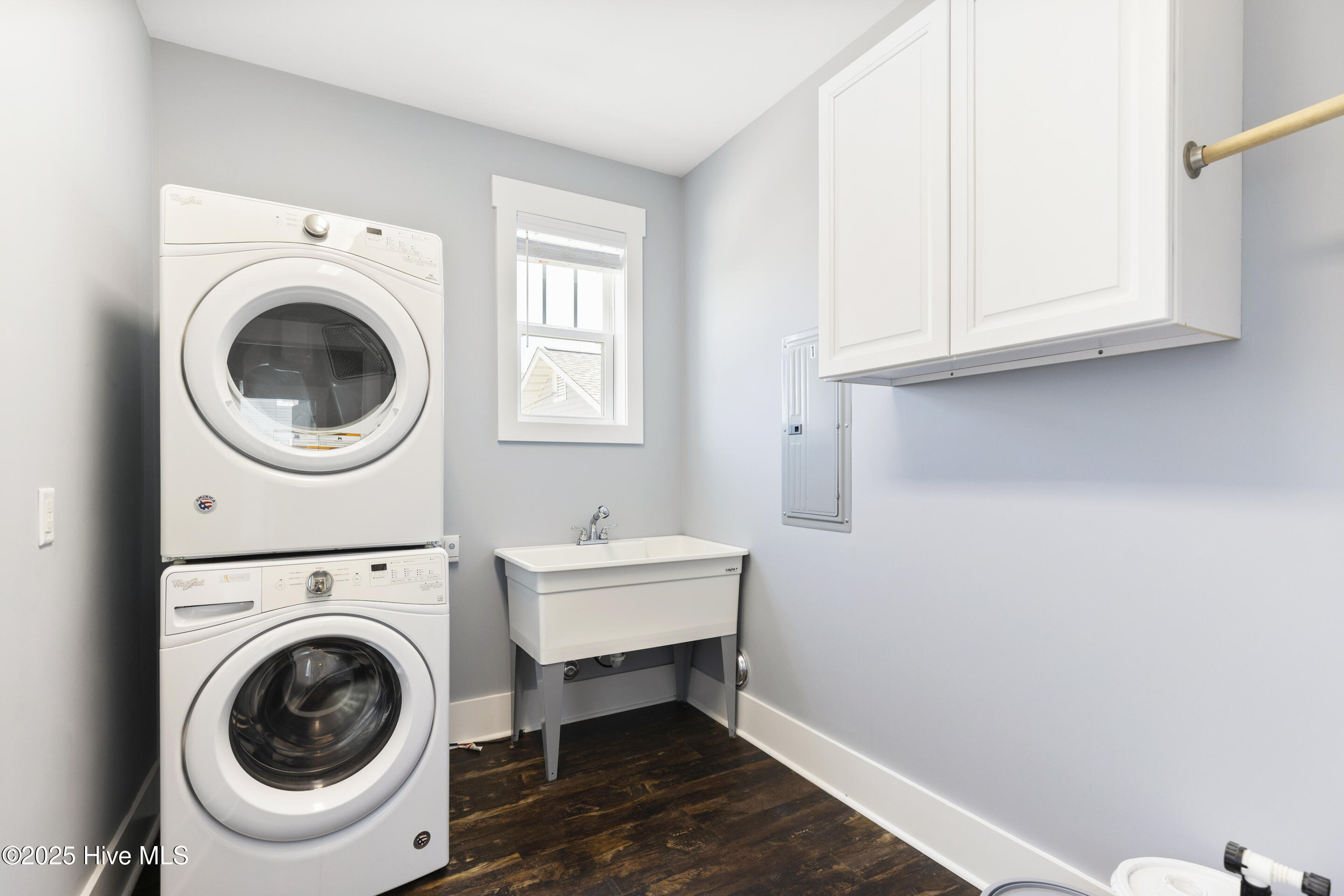 100546284 | Photo 13