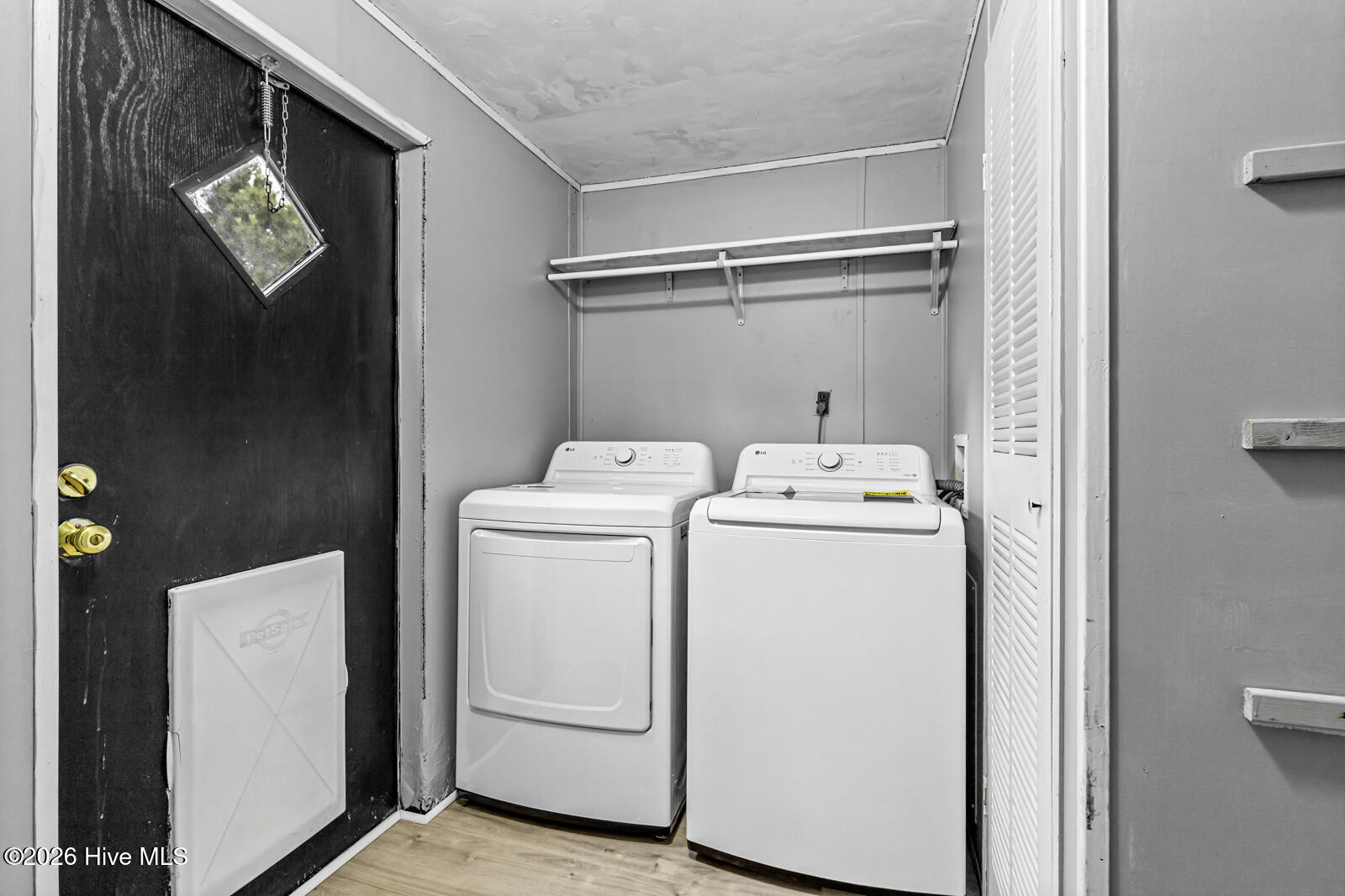 100556050 | Photo 20