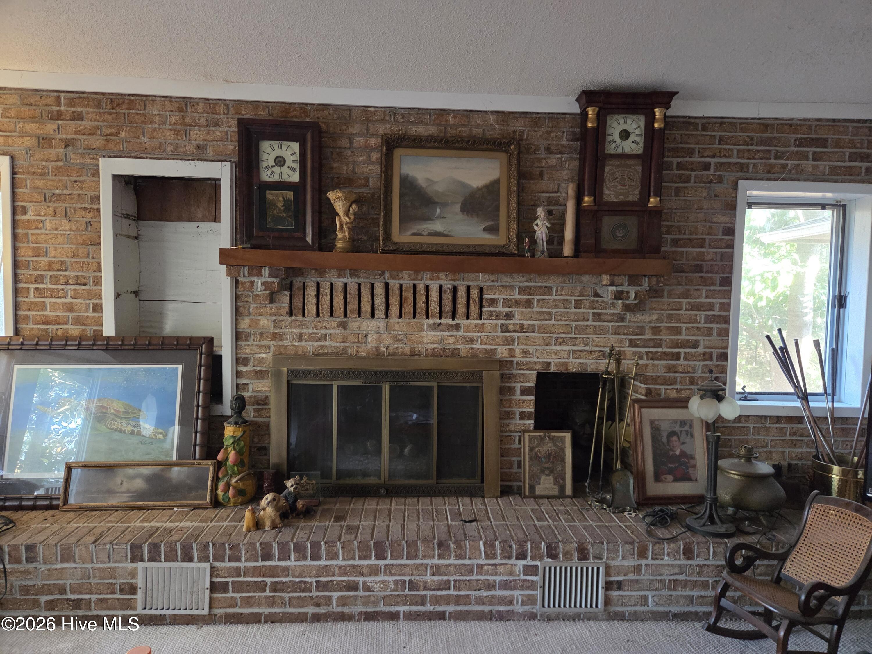 100550366 | Photo 23