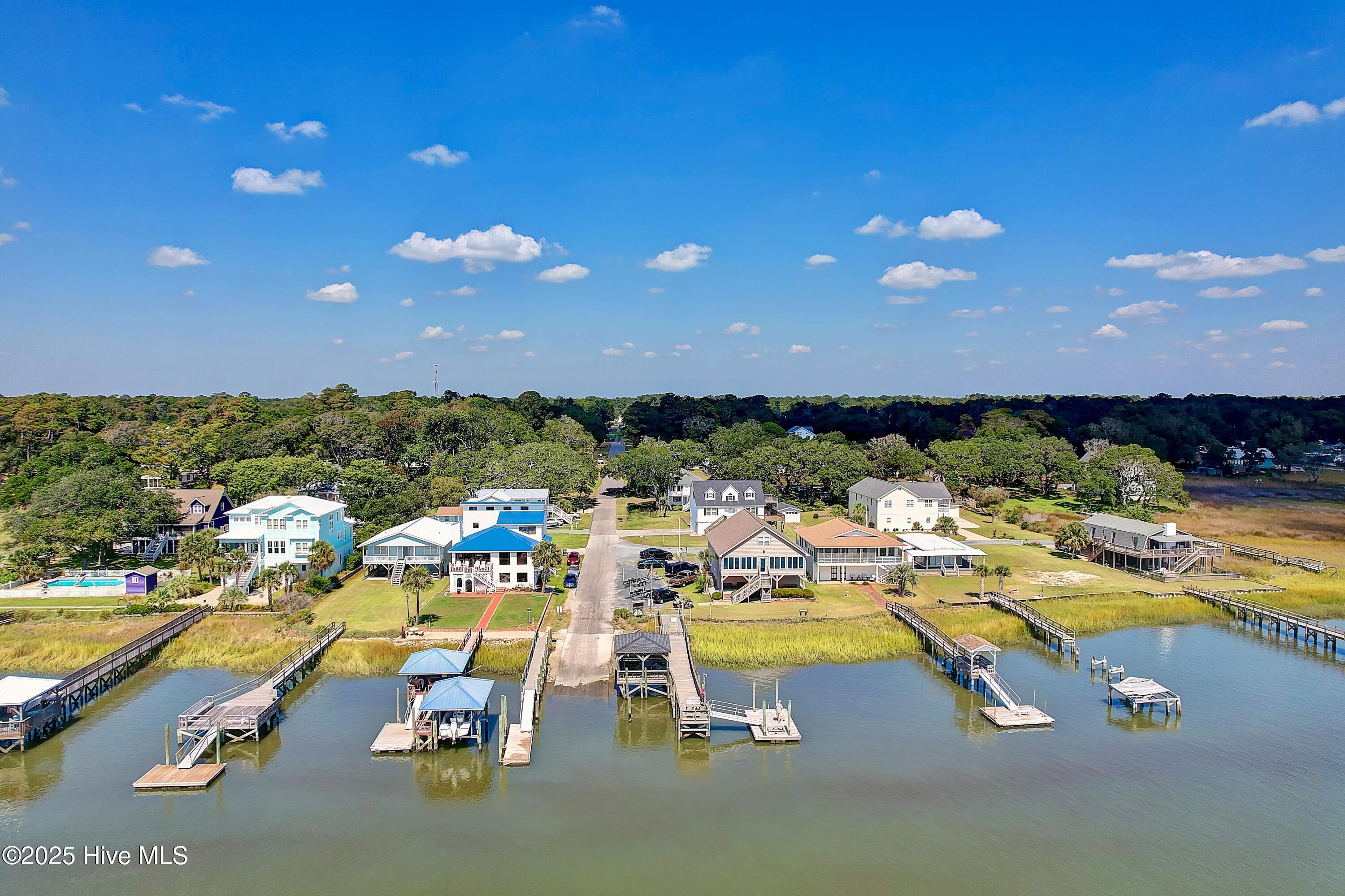 100565495 | Photo 40