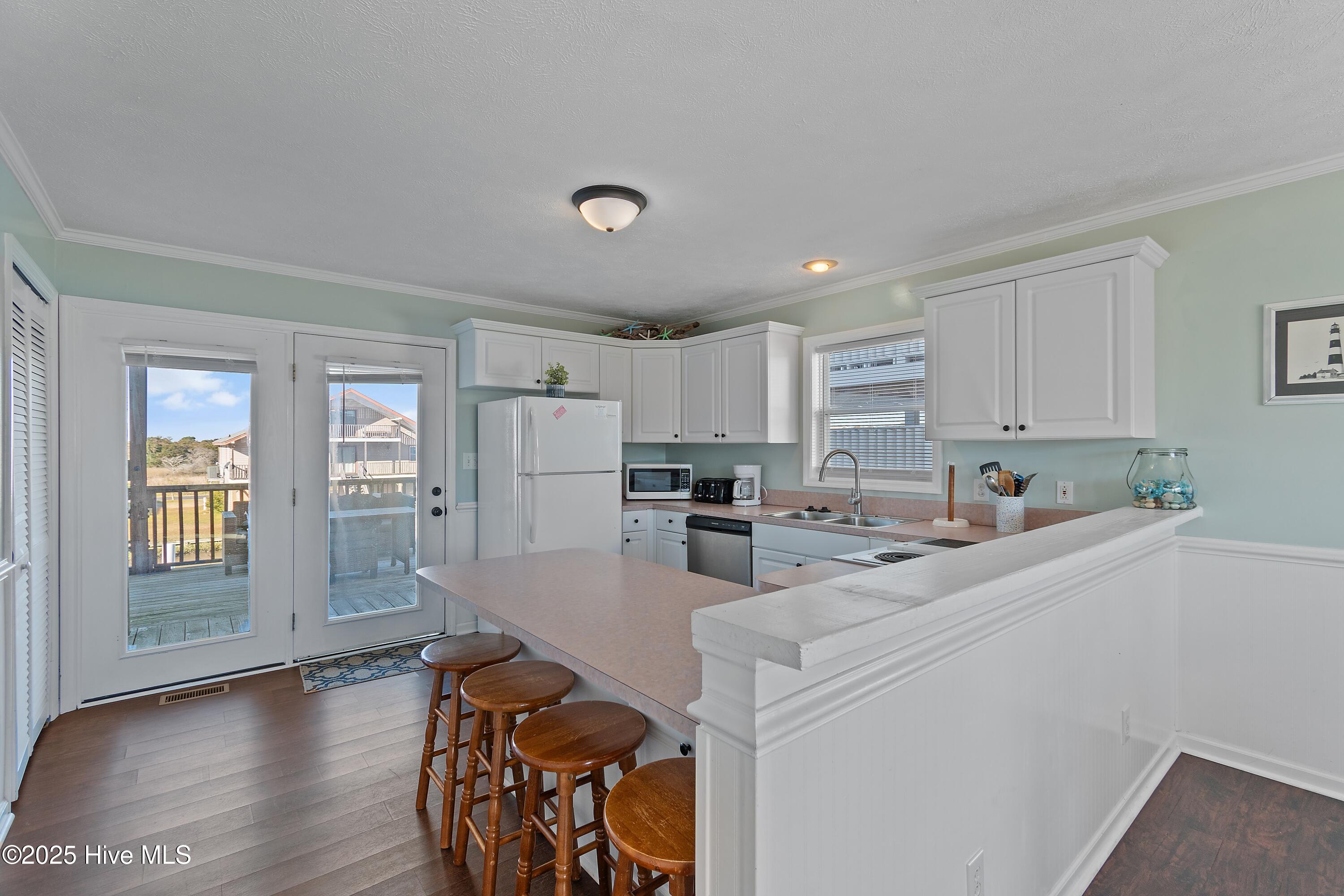 100542122 | Photo 20