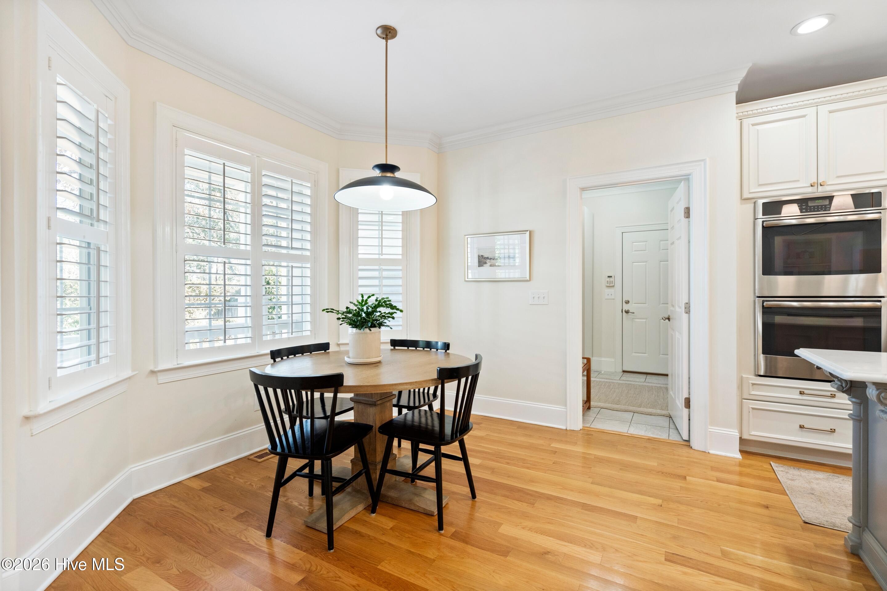 100549669 | Photo 19