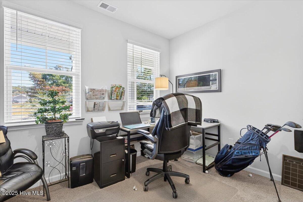 100542039 | Photo 28