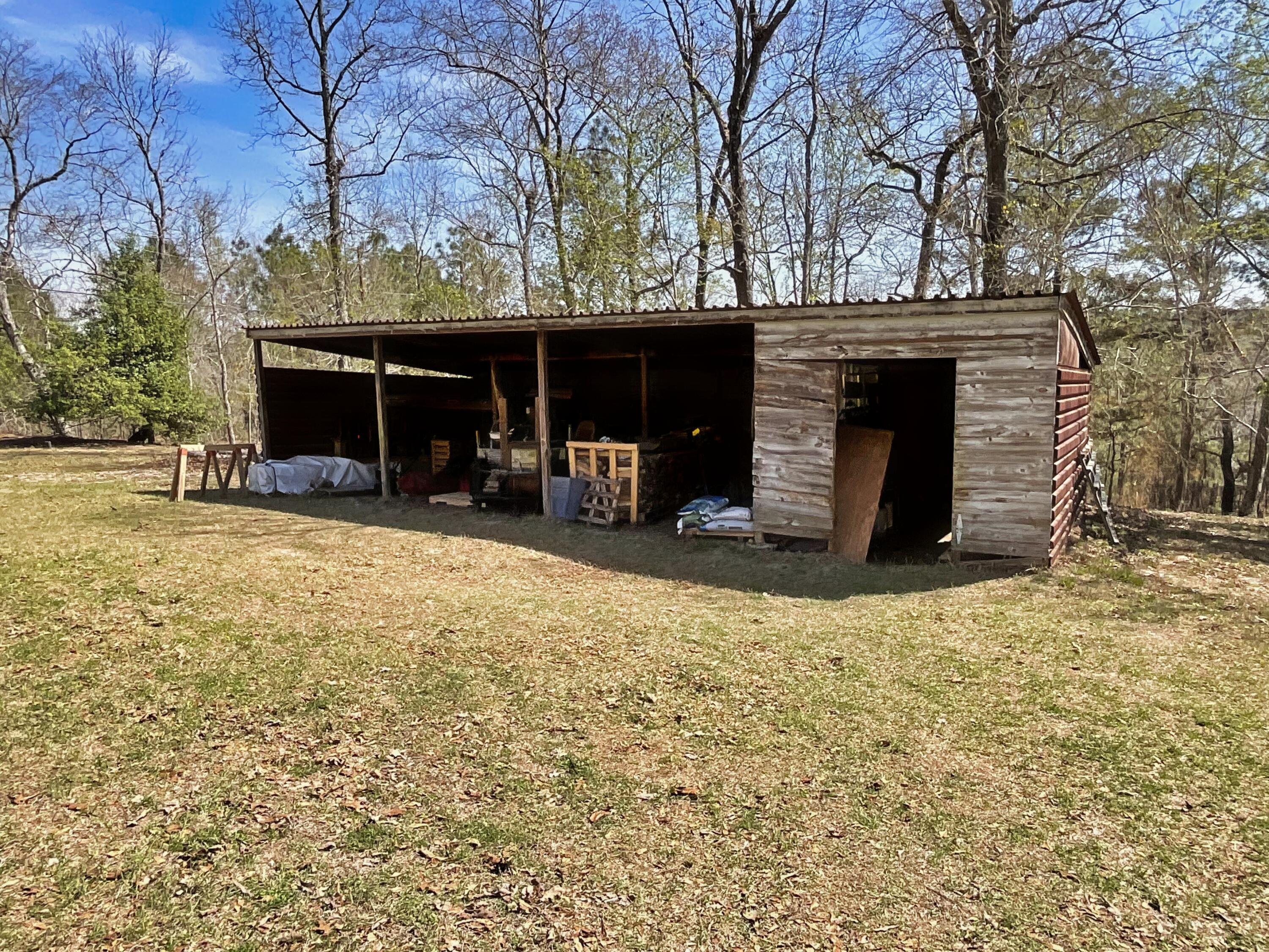 Run-In Shed