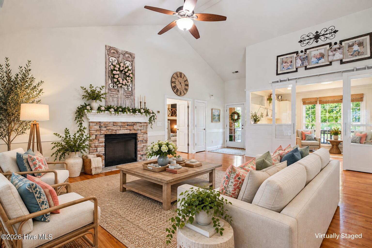 Photo 2 of Single family home for sale at 920 Crooked Crk Dr, New Bern, NC 28560 | MLS# 100603504 | Listing updated on 2026-09-20