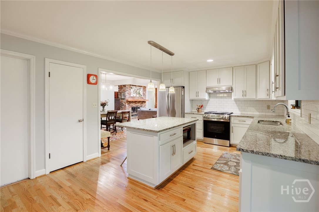 117 Gibbons Place