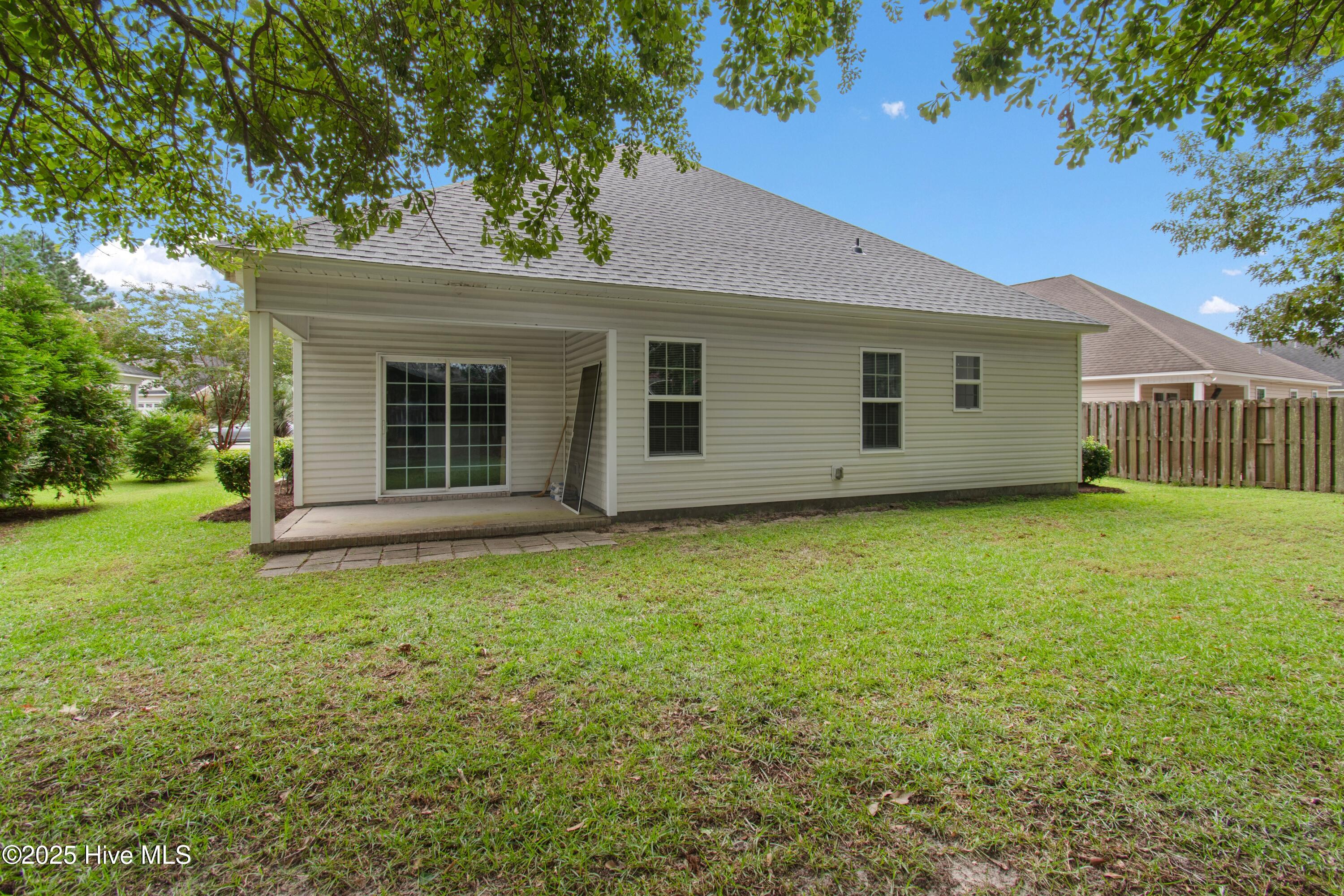 100527568 | Photo 33