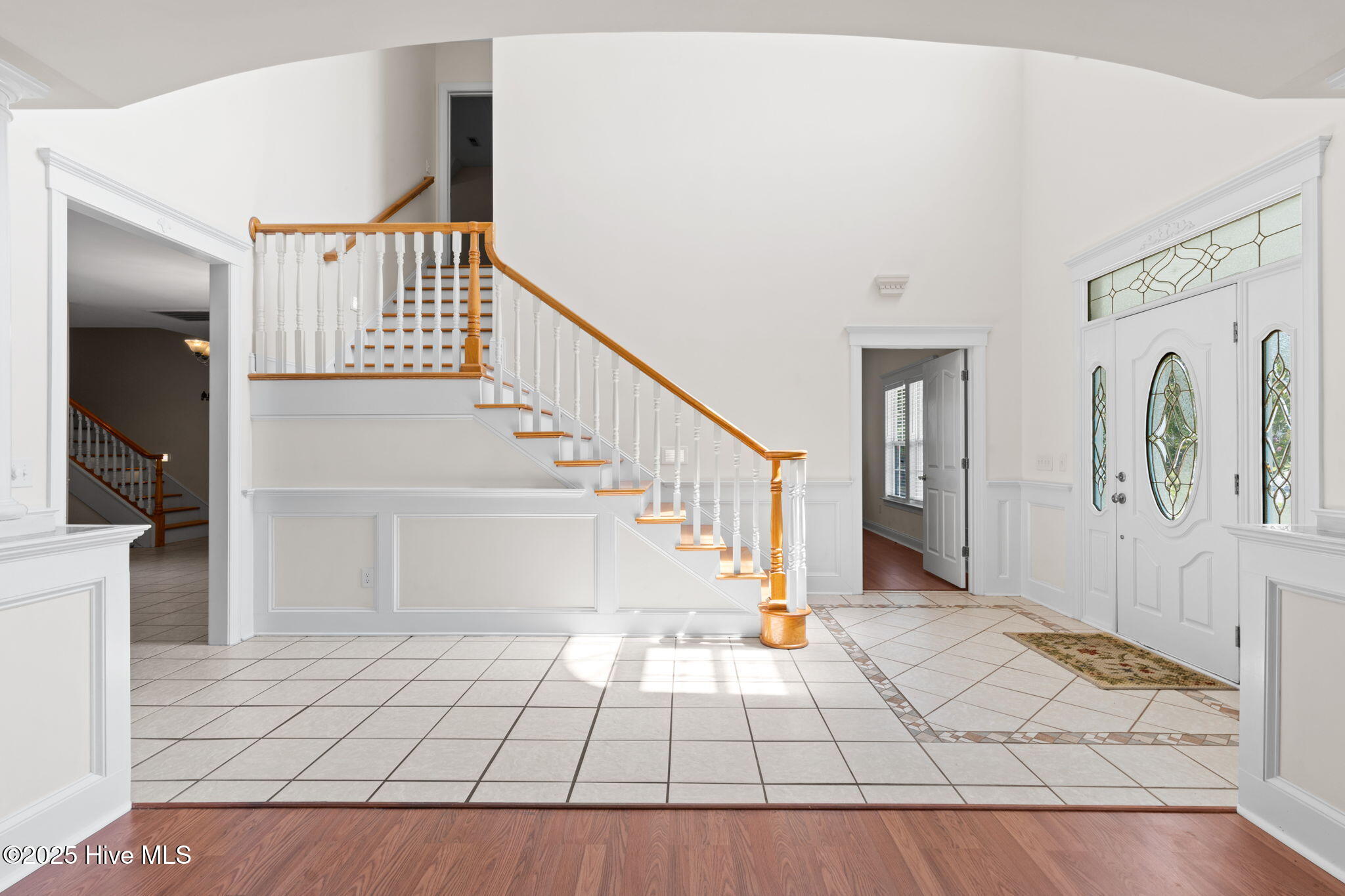 100522413 | Photo 27