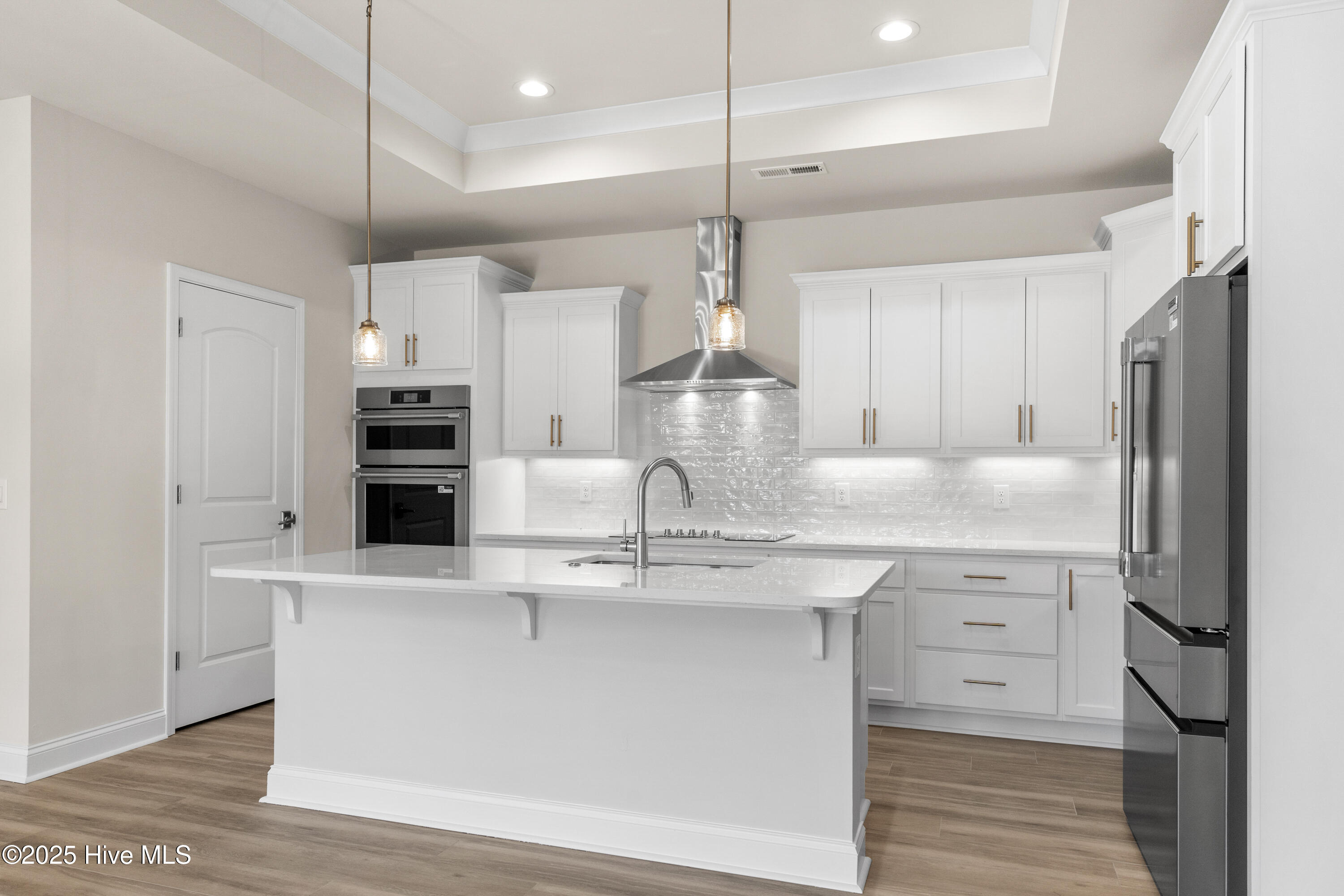 100499981 | Photo 12