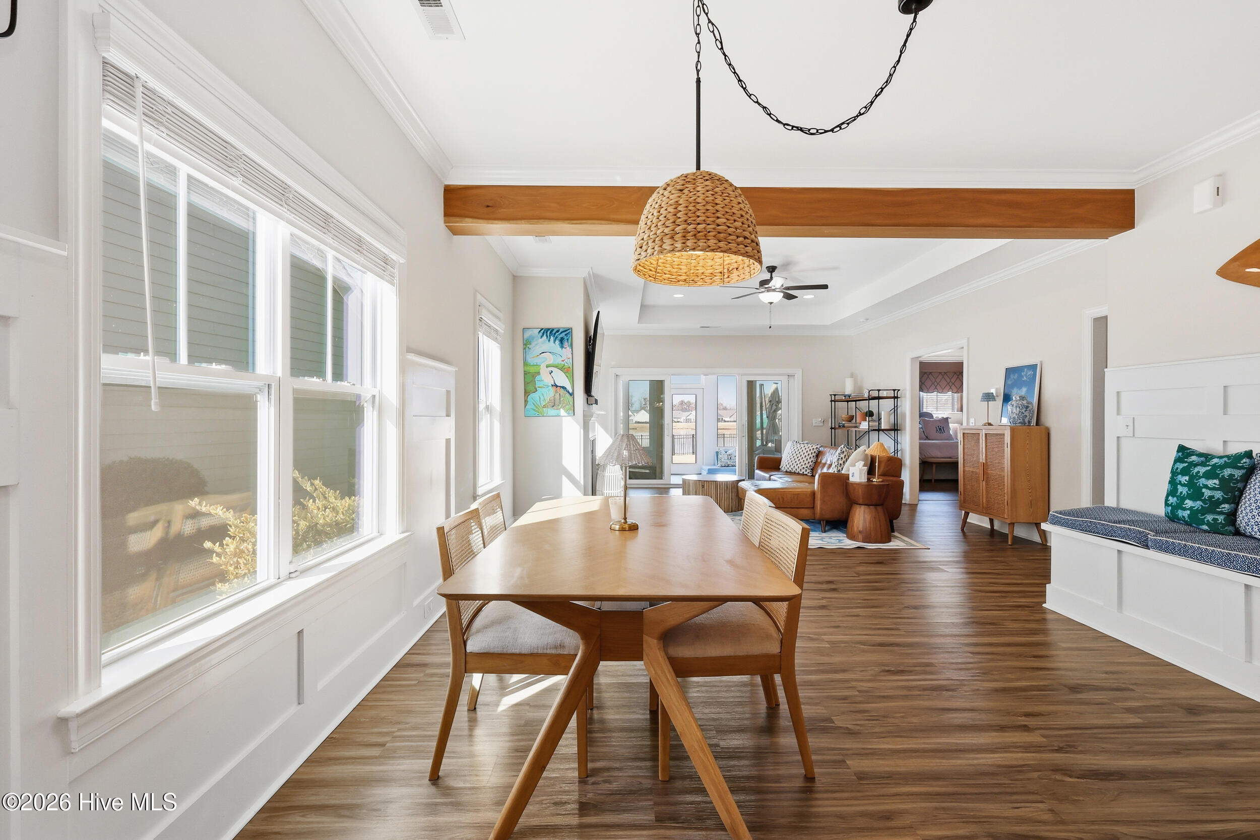 100545228 | Photo 14