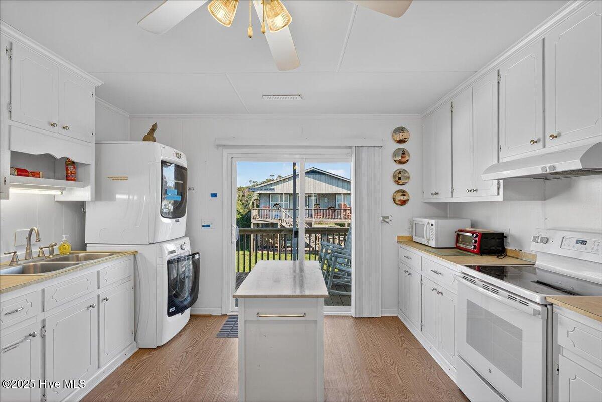 100536675 | Photo 15