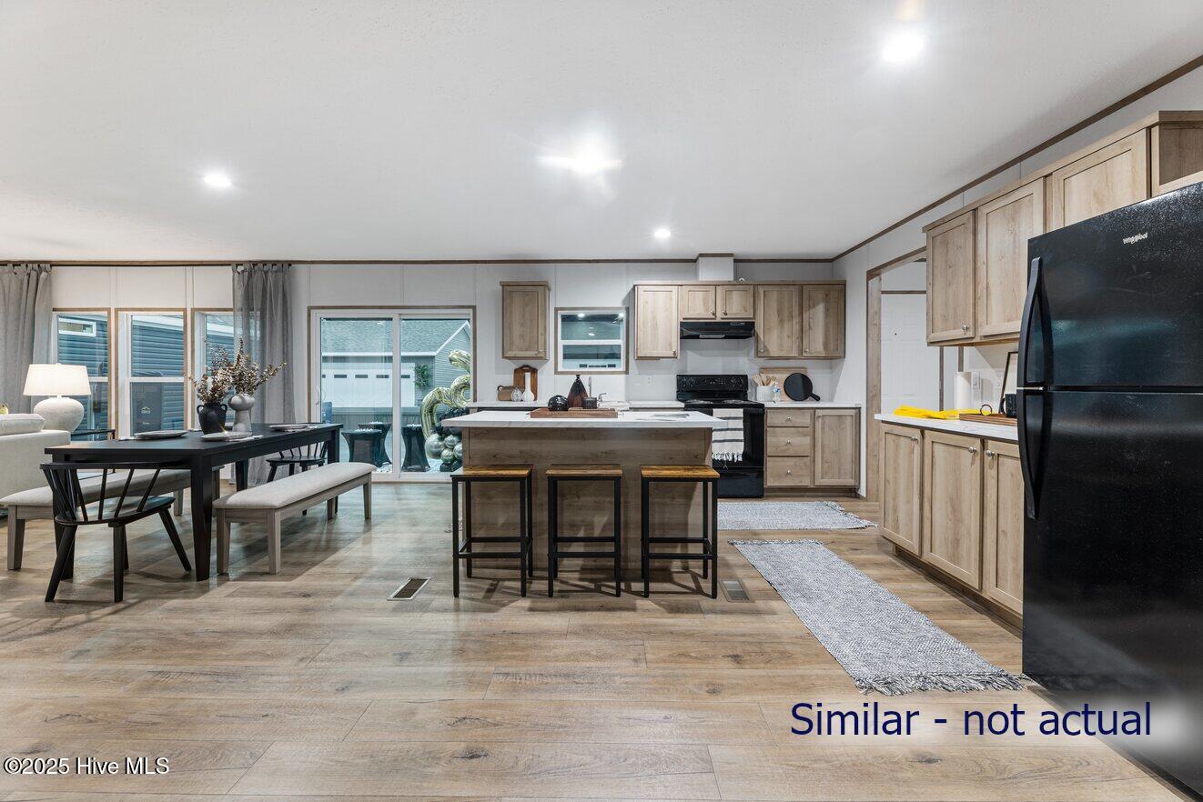 100547231 | Photo 21