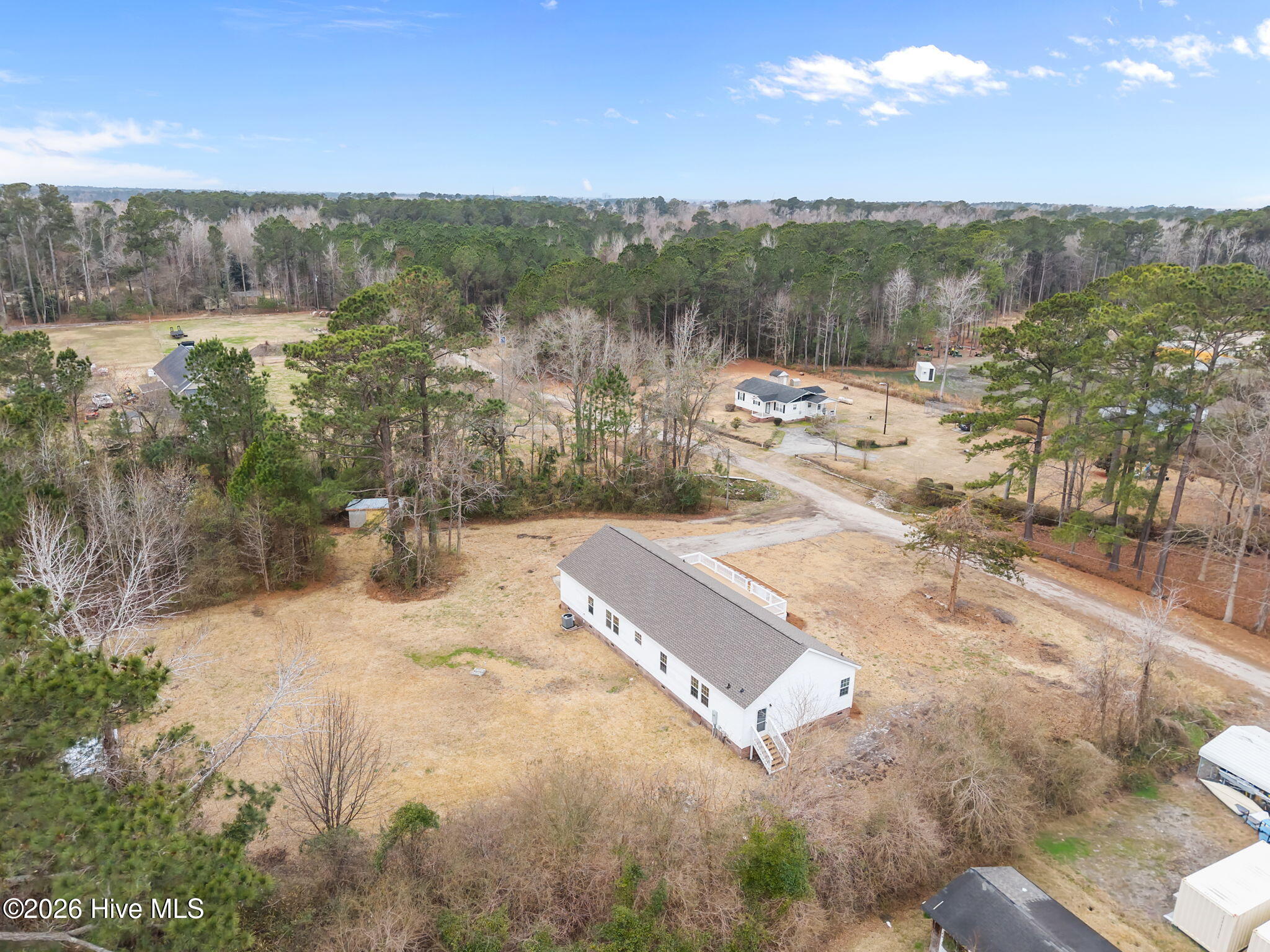 100557203 | Photo 38