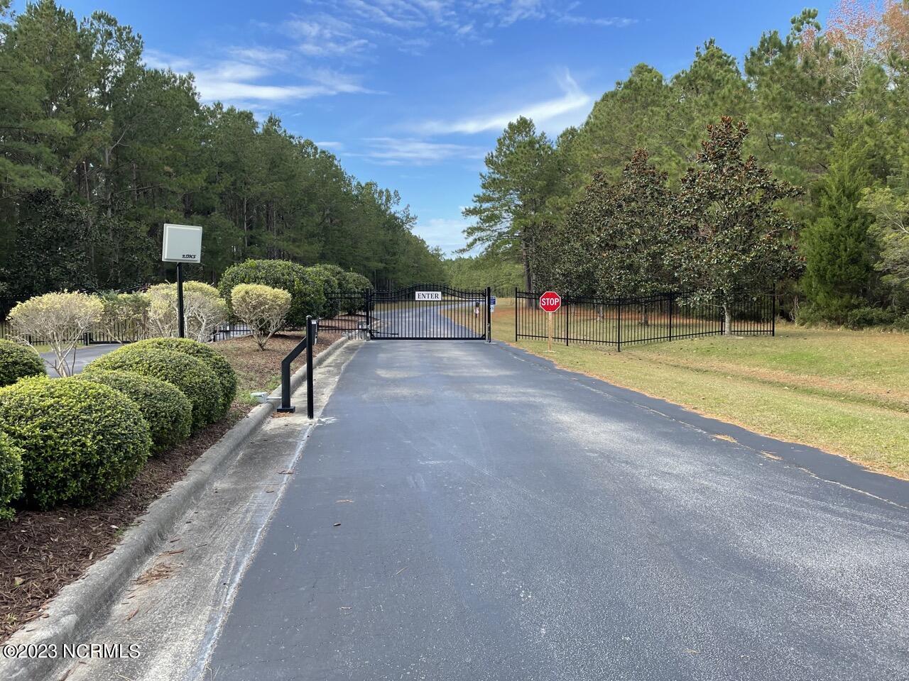 330, 211 Garbacon Drive, Beaufort, NC, 28516