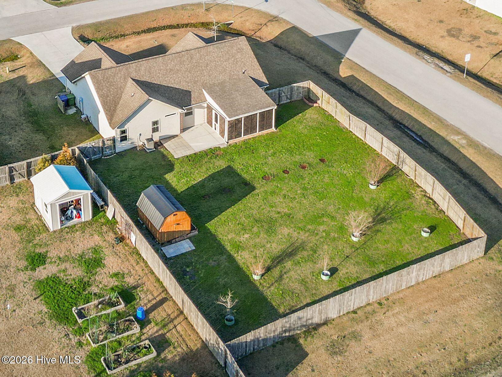 100559181 | Photo 48