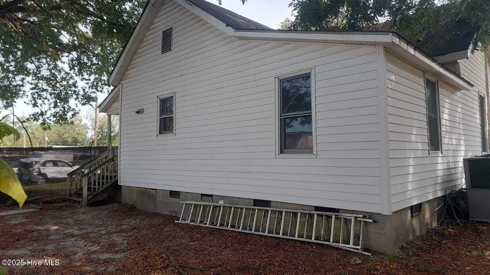 Homes for sale in Selma, NC | 206 S Ethel St, Selma, NC 27576 | MLS# 100544272