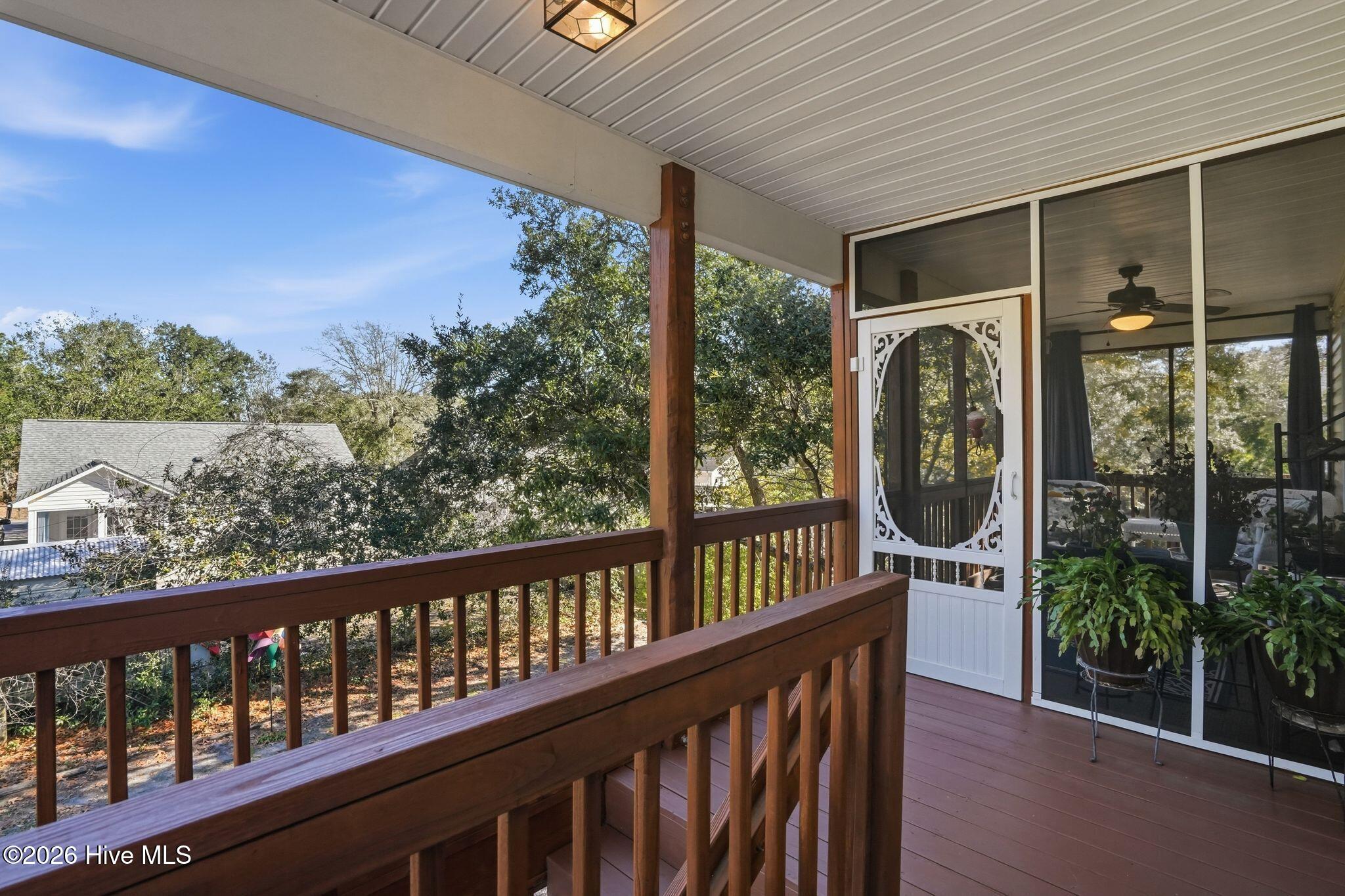 100555111 | Photo 74