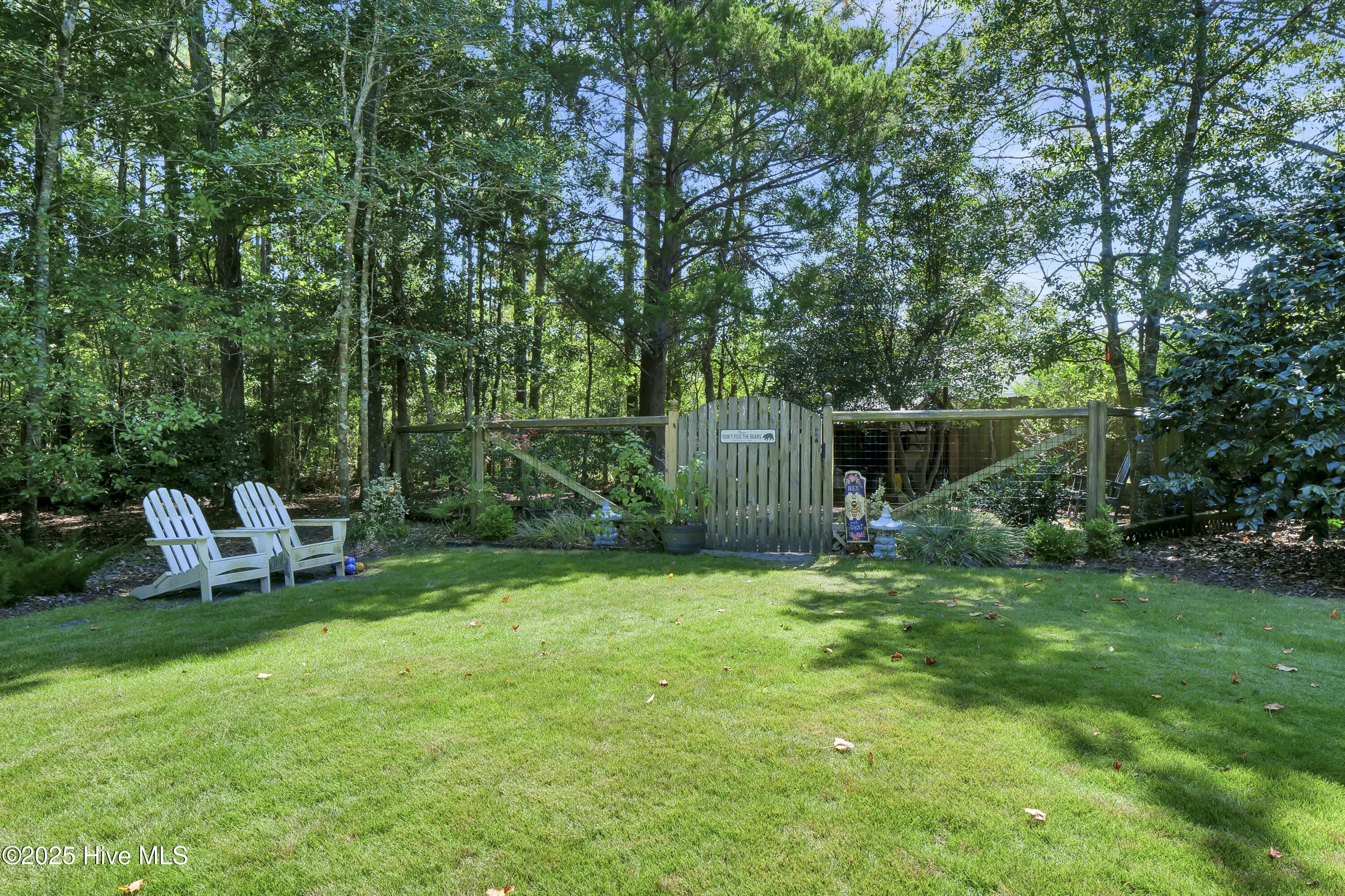 115 Dolphin Drive, Hampstead, NC 28443 – photo 19: P2422775_1