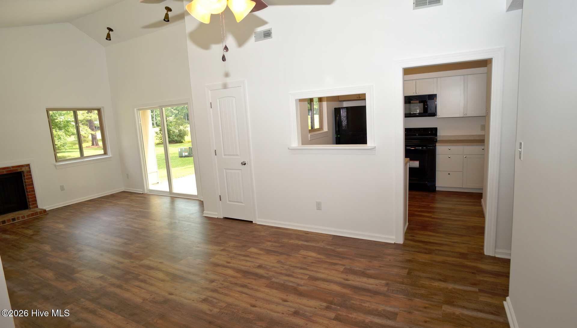142 Quarterdeck,New Bern