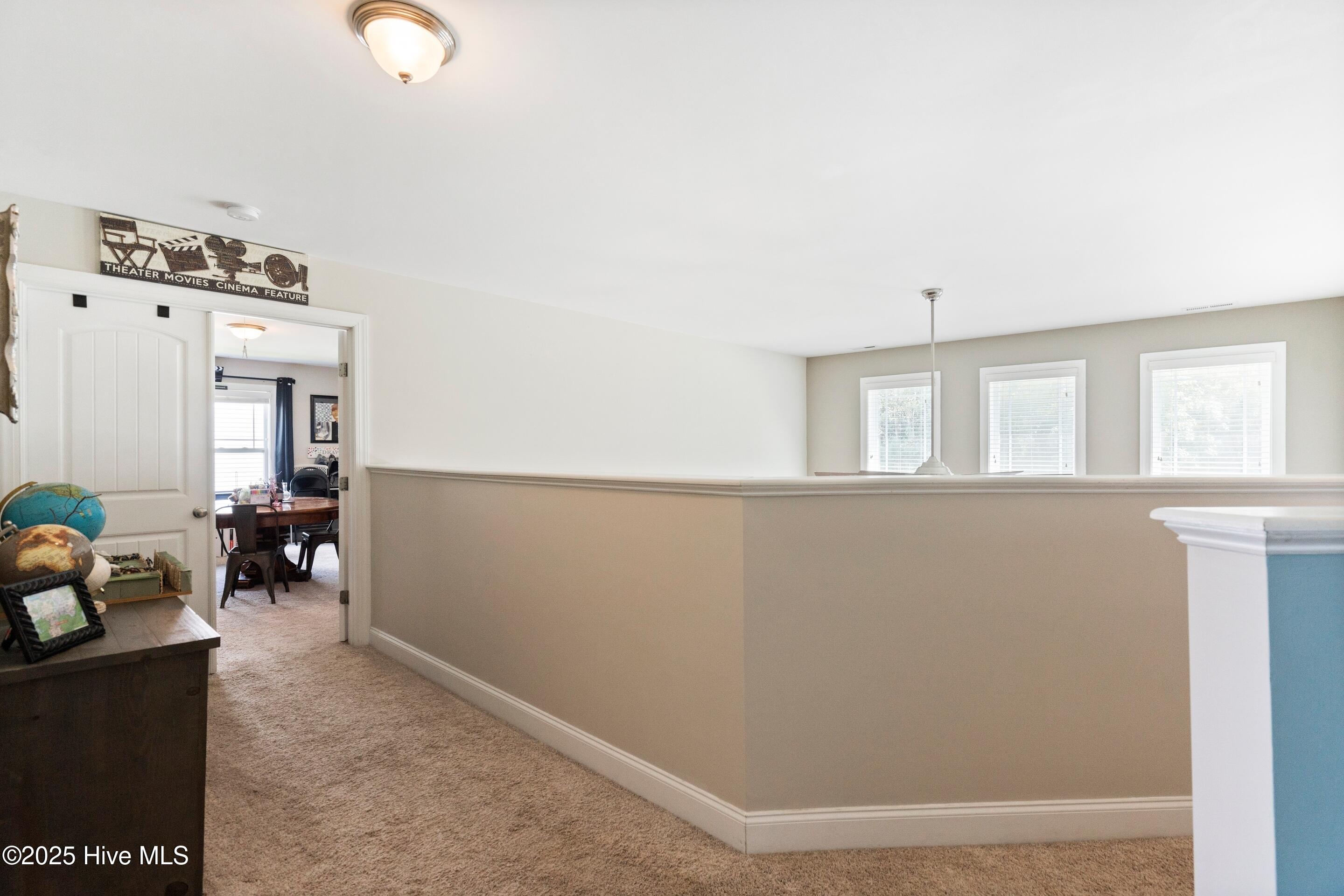 100532495 | Photo 60