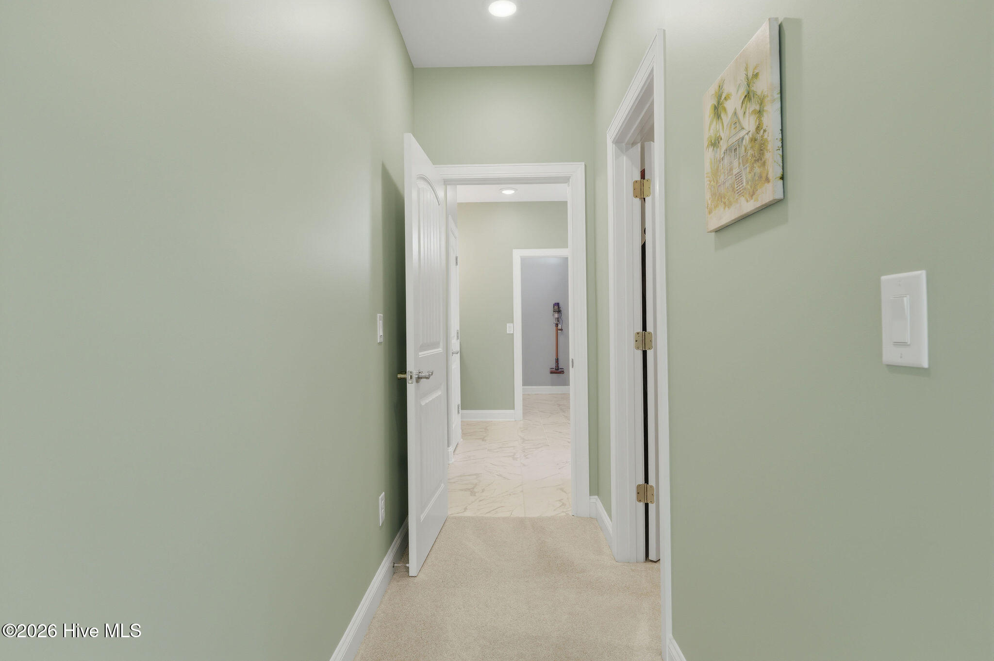 100564757 | Photo 46