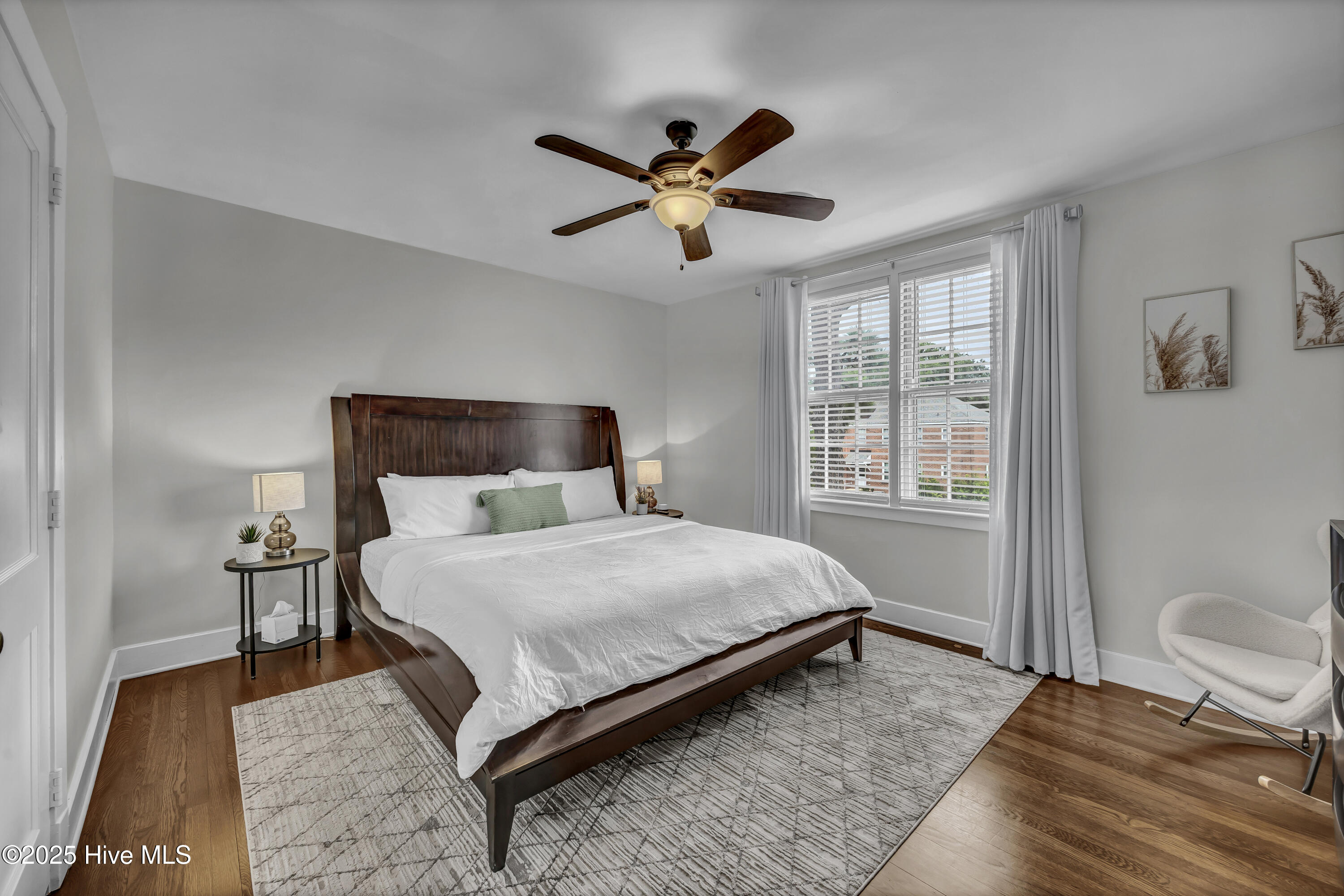 100531238 | Photo 13