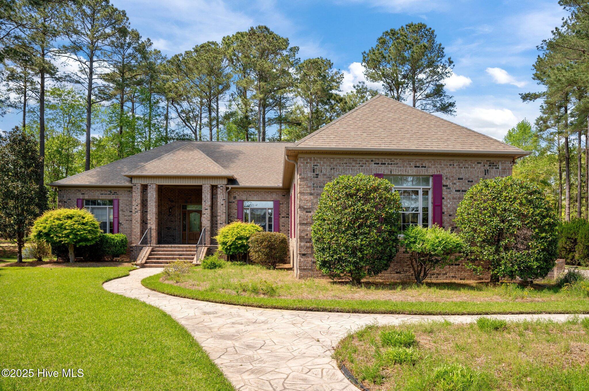 1-web-or-mls-LHV_2536