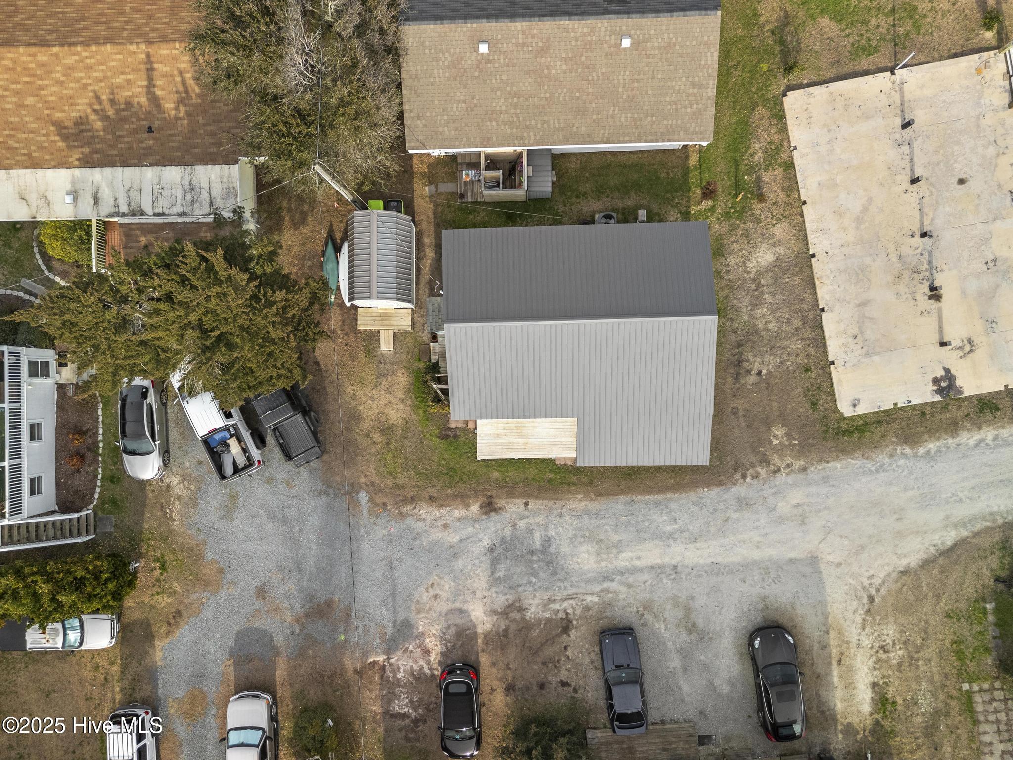 100521951 | Photo 31