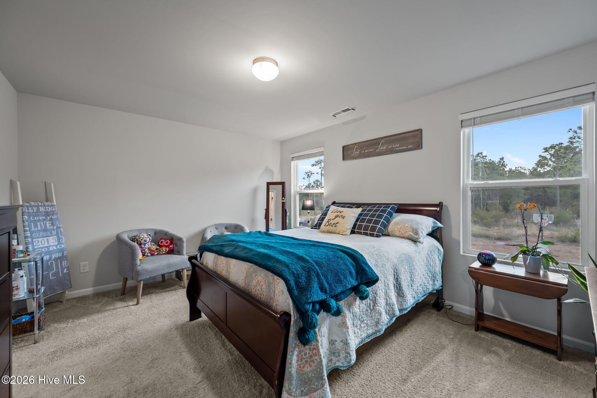 100552202 | Photo 38