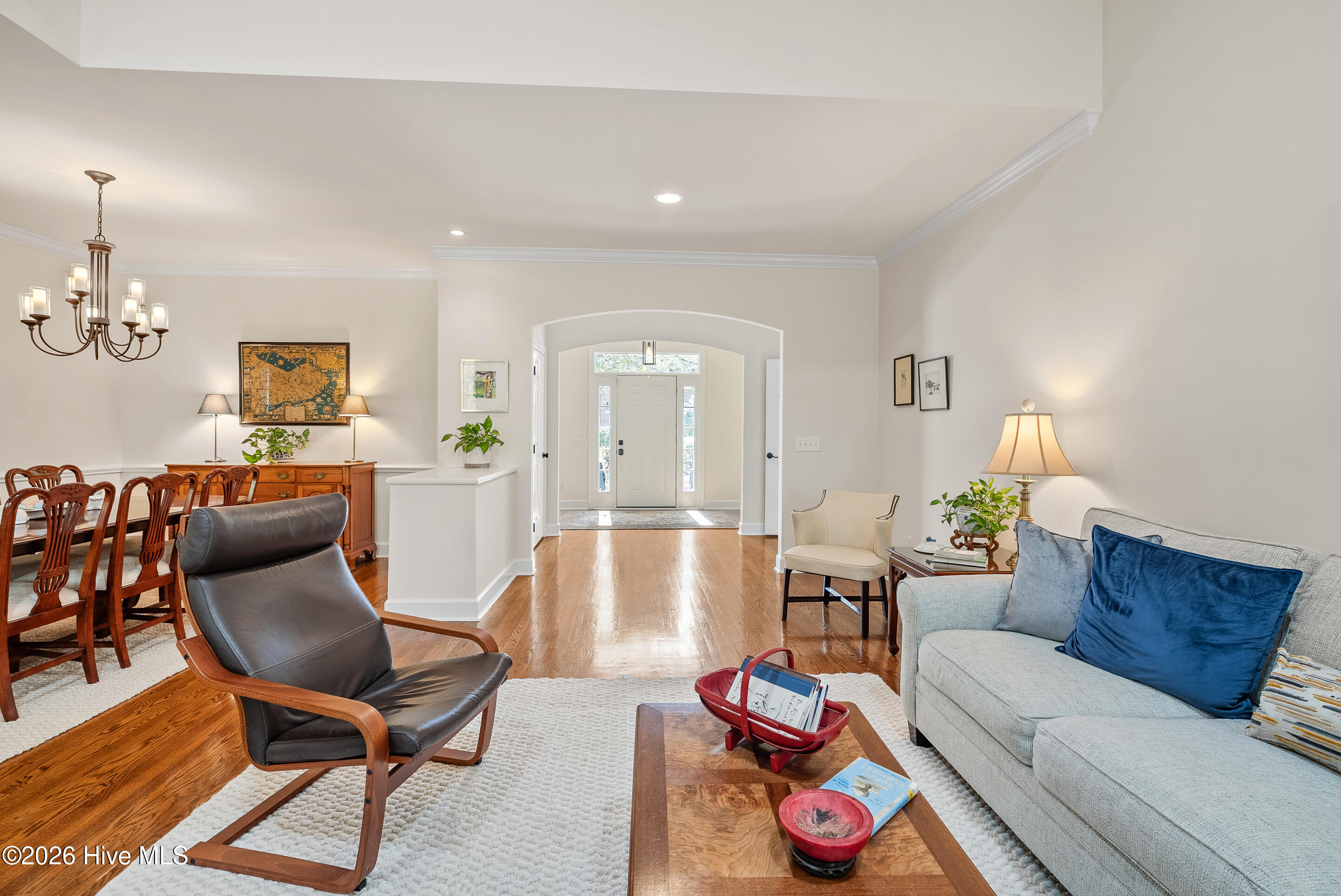 100549732 | Photo 19