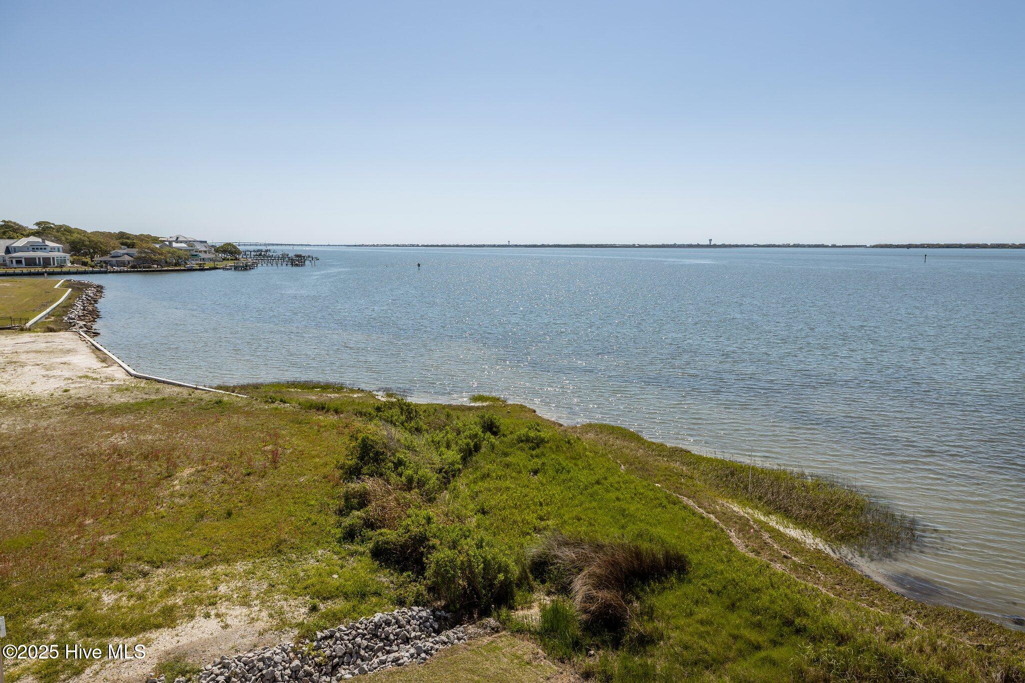4737 S S Shore Dr Drive, Morehead City, NC, 28557