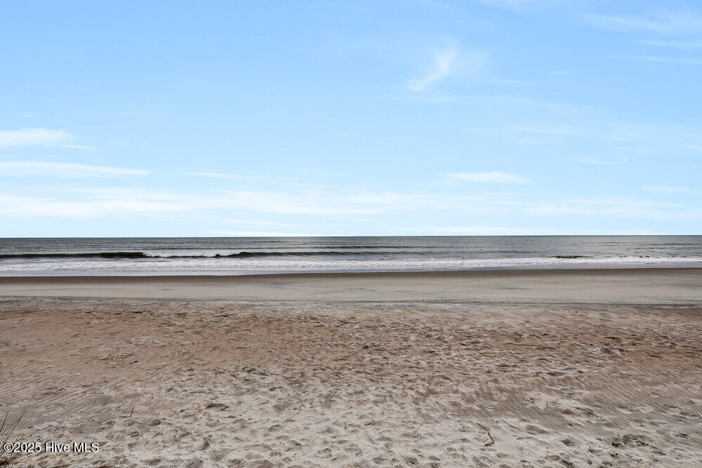 100543816 | Photo 18