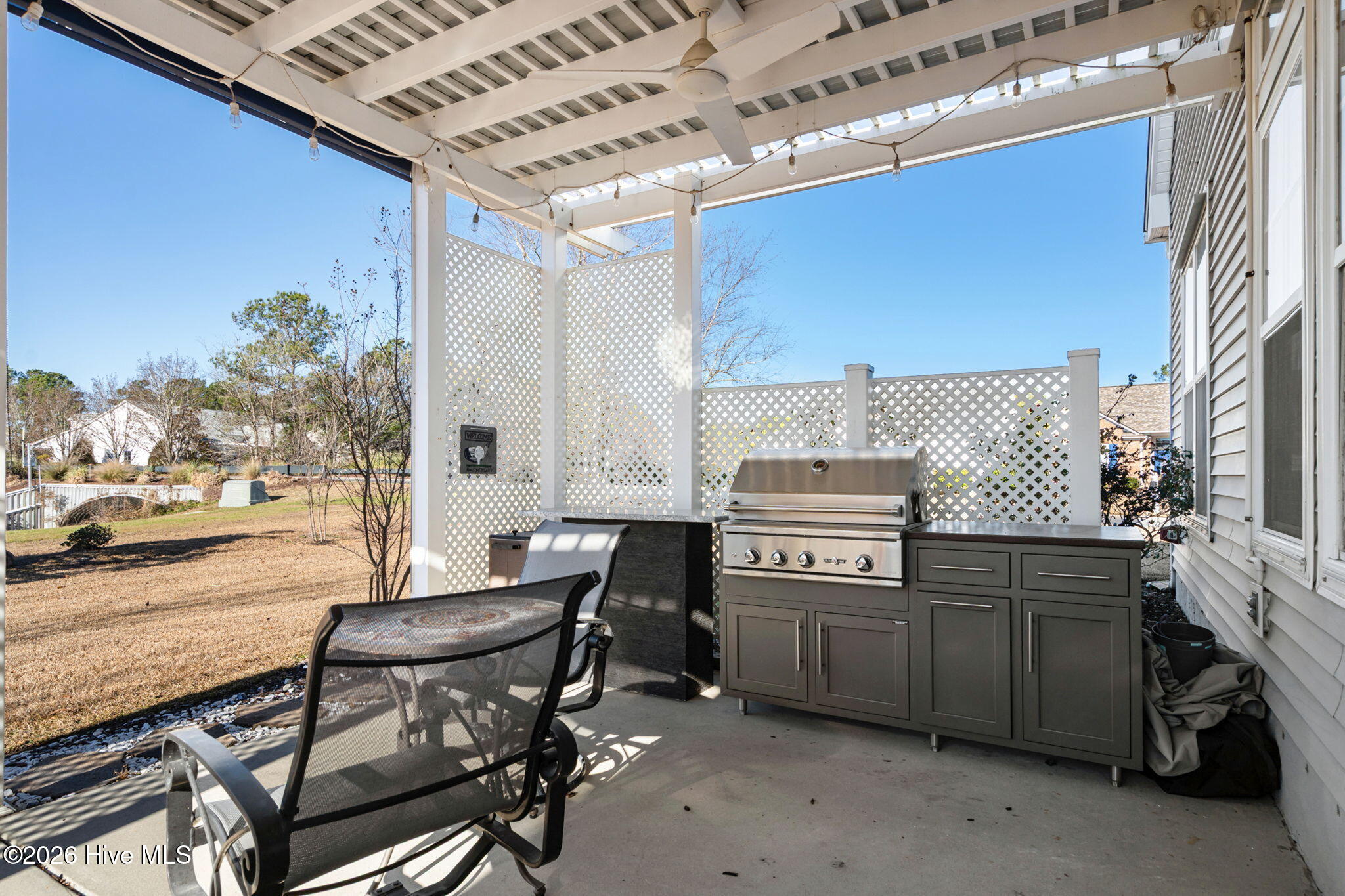 100546321 | Photo 29