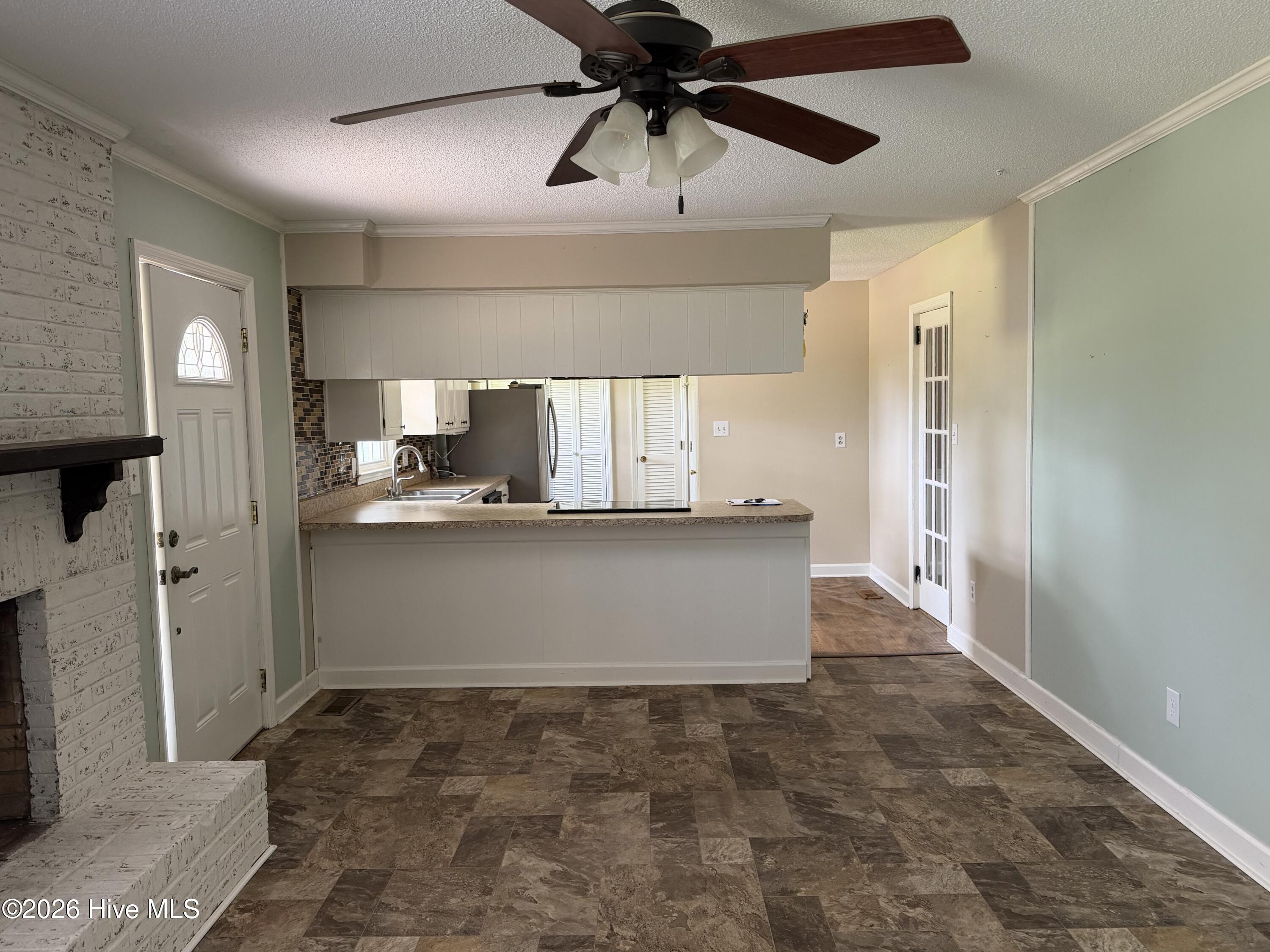 3144 Wintergreen Road,Cove City