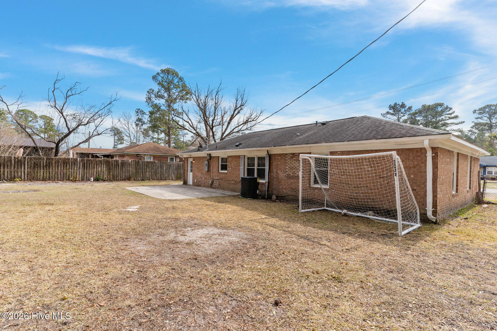 100557122 | Photo 34