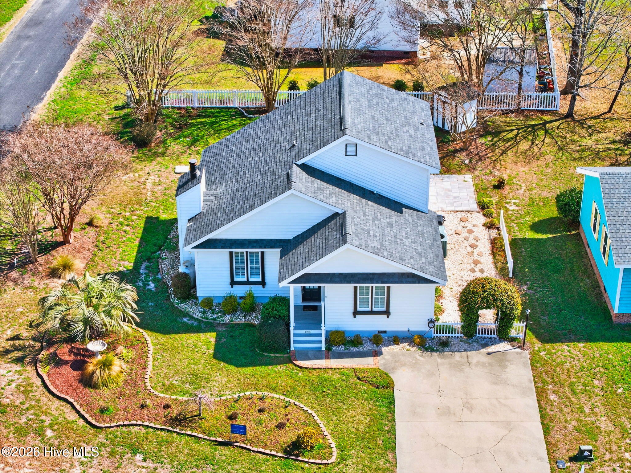 100558194 | Photo 10