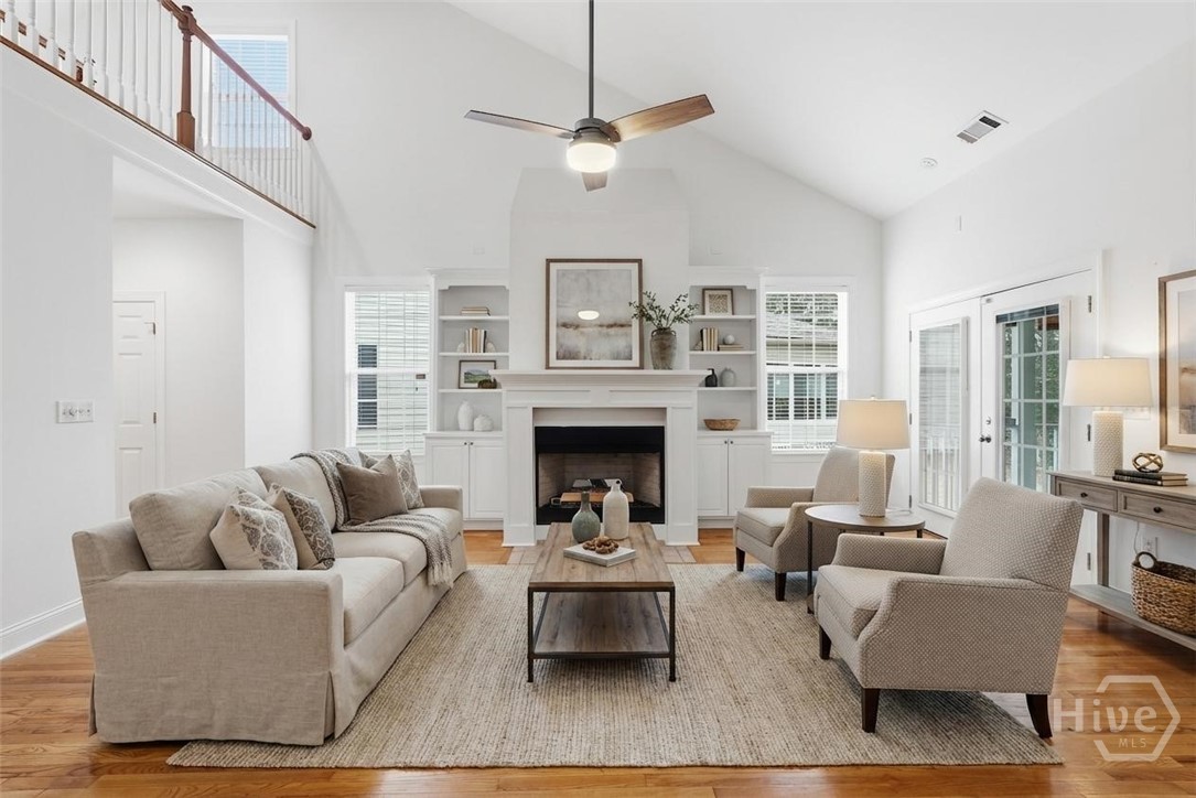 Virtually staged room showing potential.
