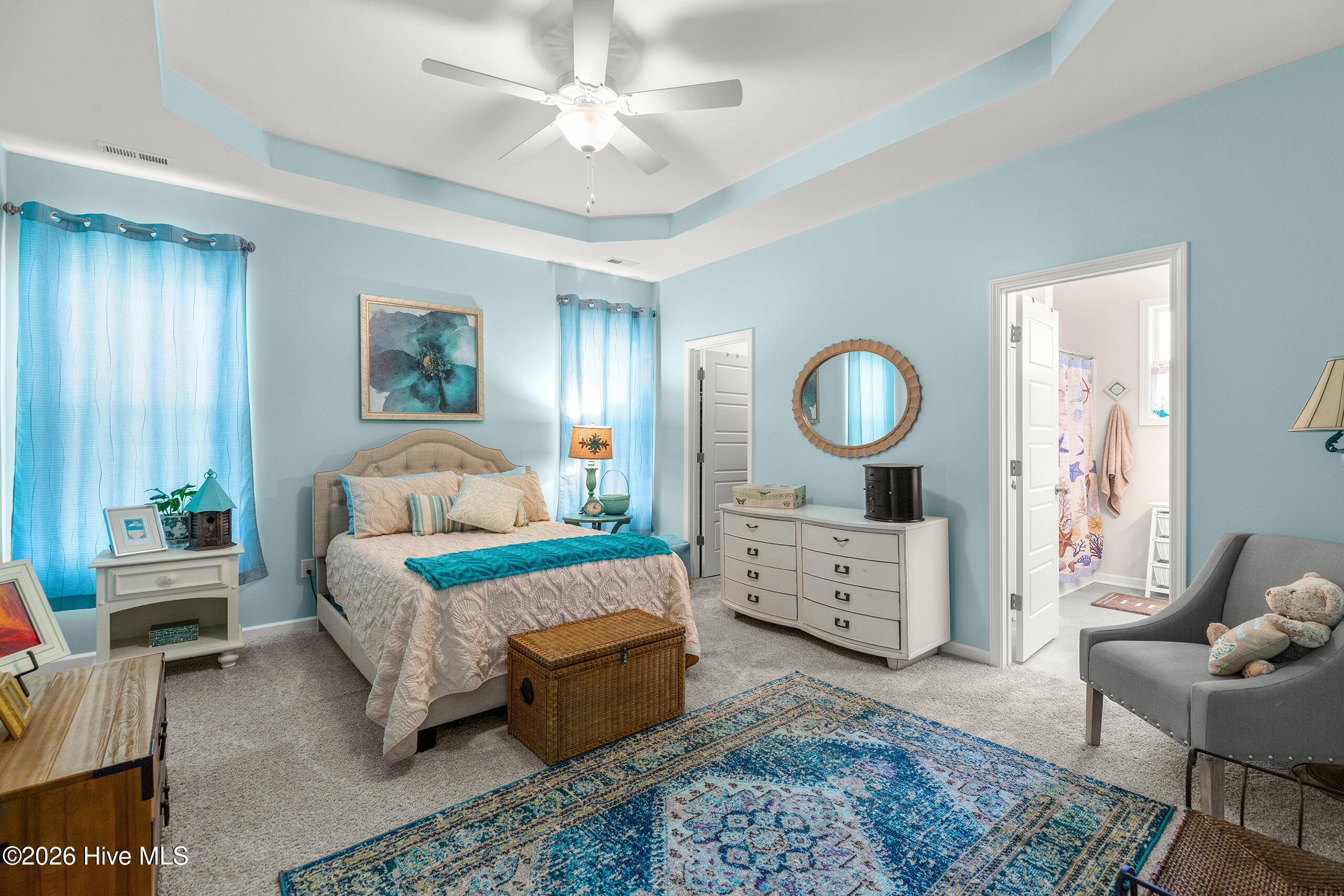 100557607 | Photo 20