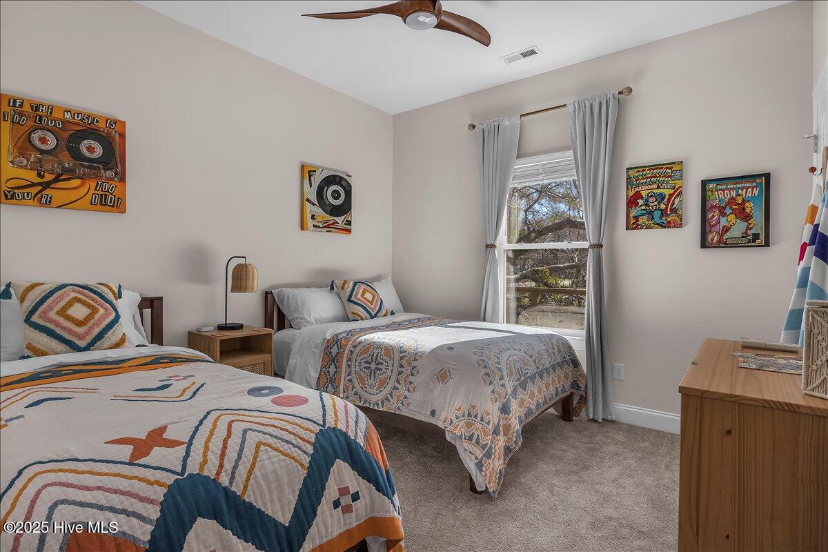 100532414 | Photo 18