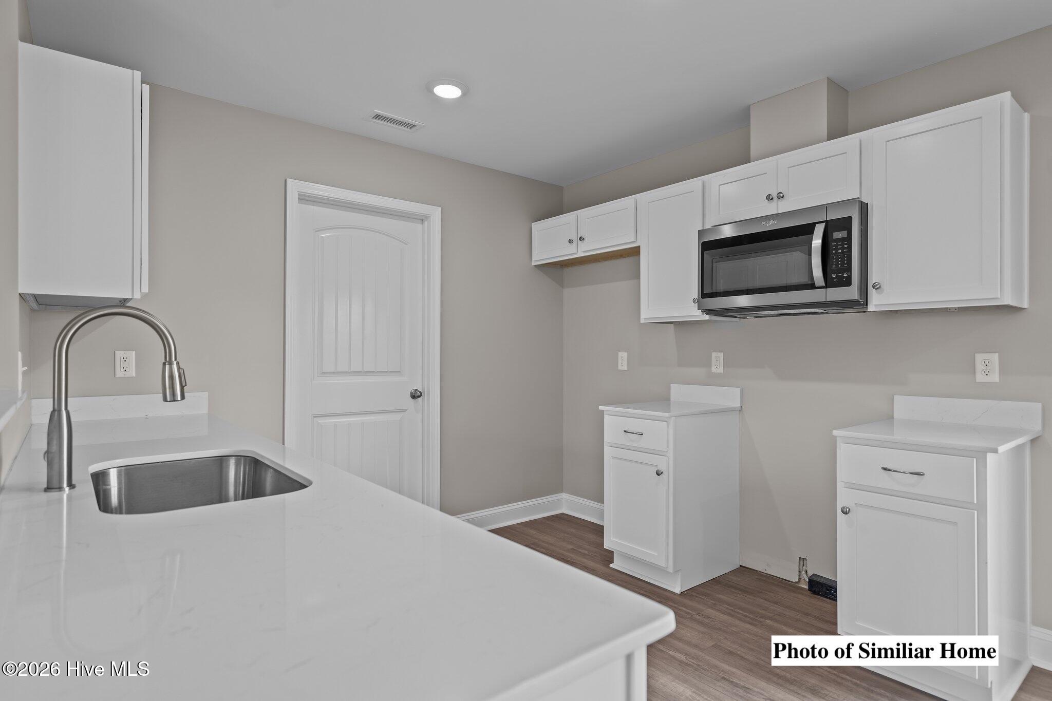 100556626 | Photo 20